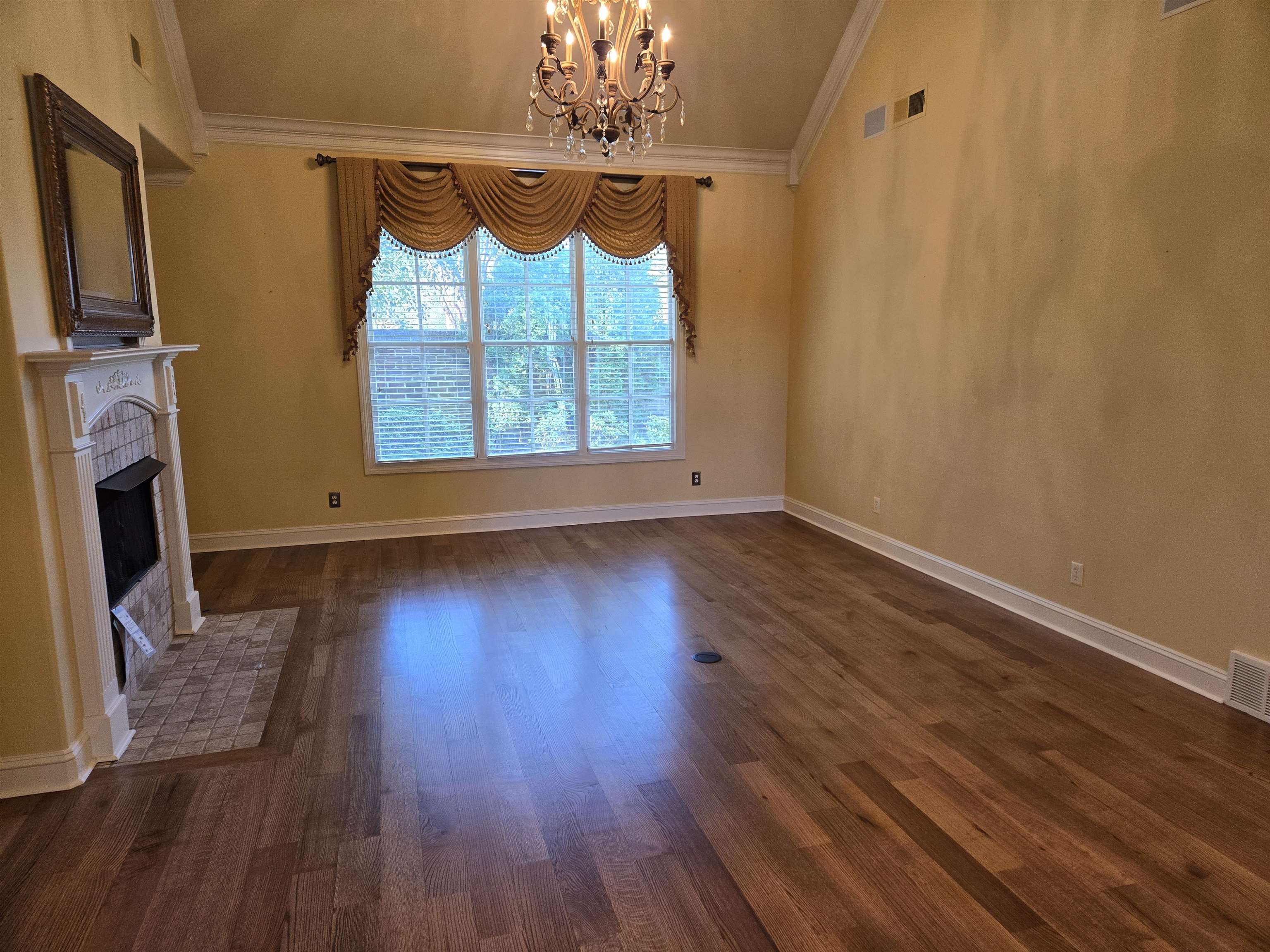 3055 POPLAR GROVE LN