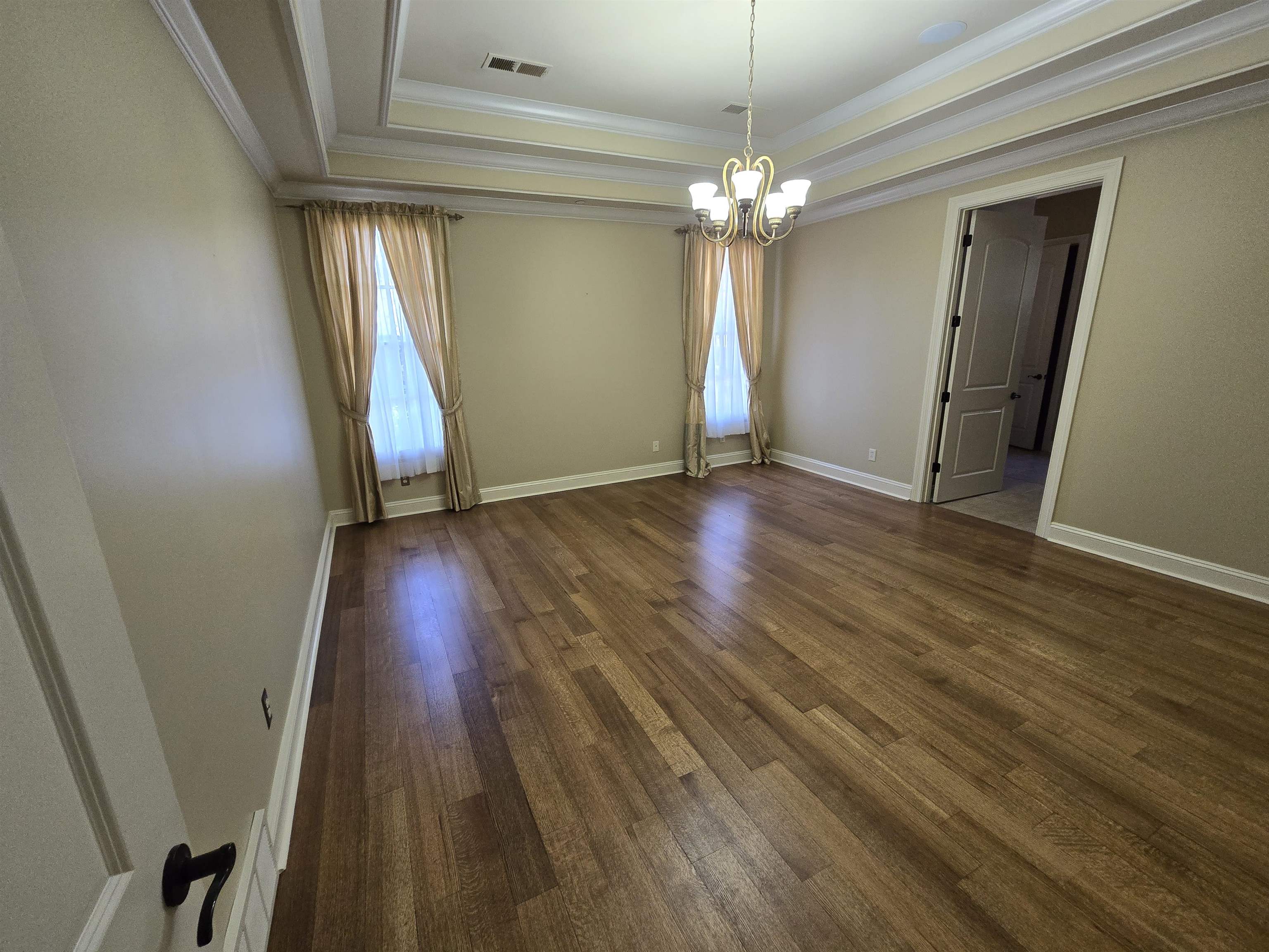 3055 POPLAR GROVE LN