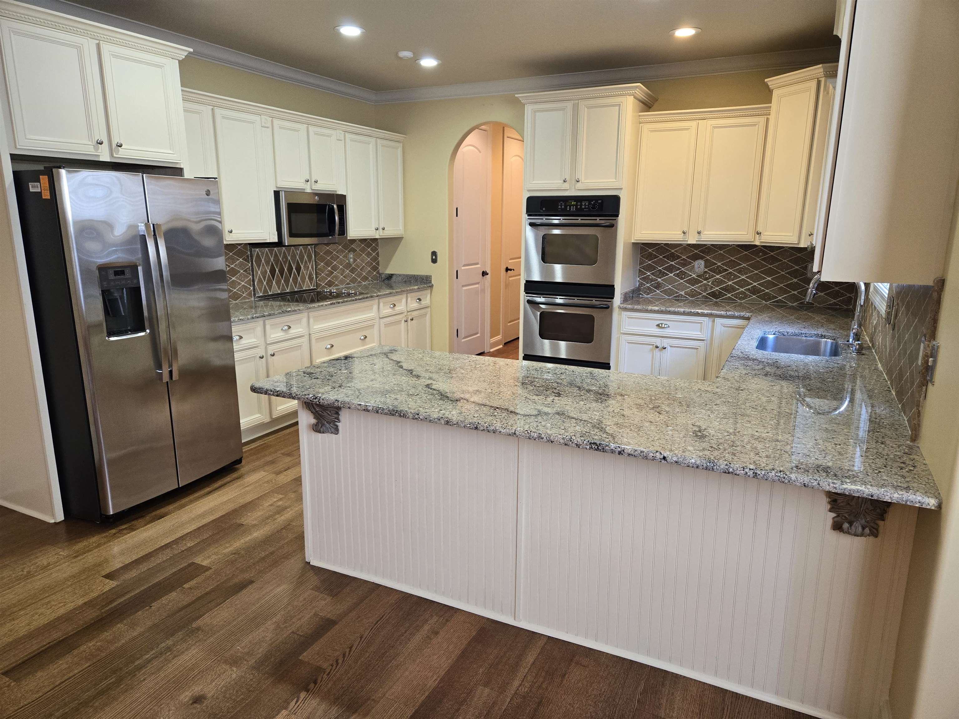 3055 POPLAR GROVE LN