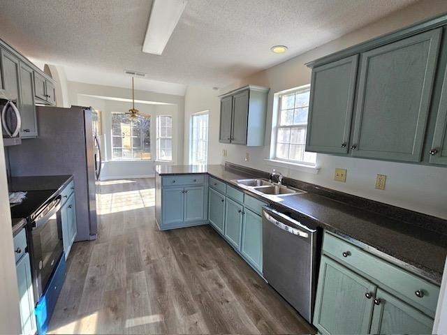 5338 HIDDEN MEADOWS DR