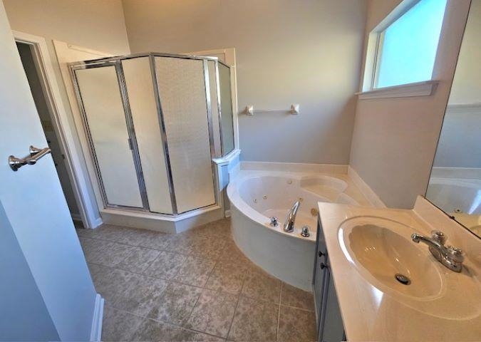 5338 HIDDEN MEADOWS DR