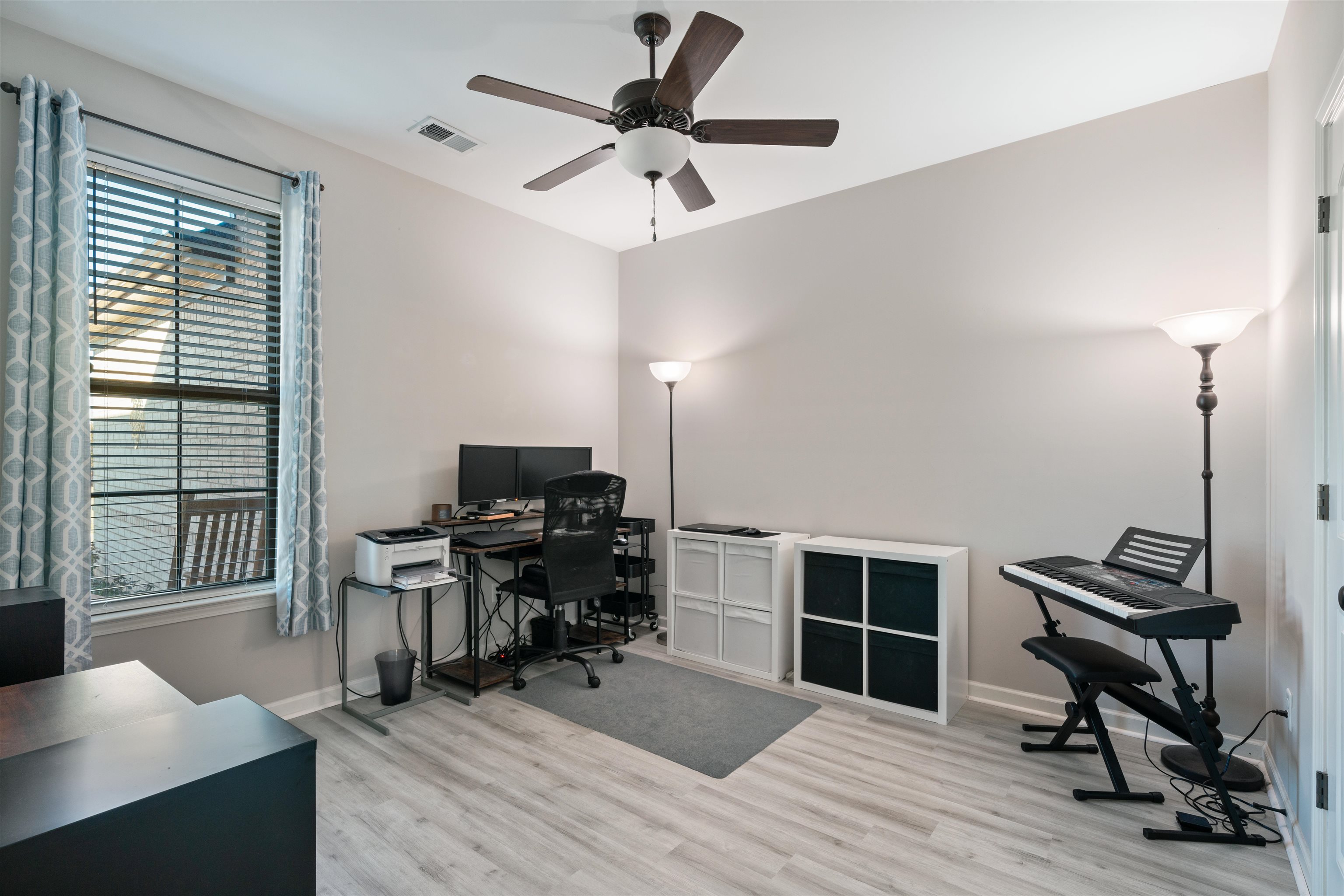 225 DOGWOOD SPRINGS DR