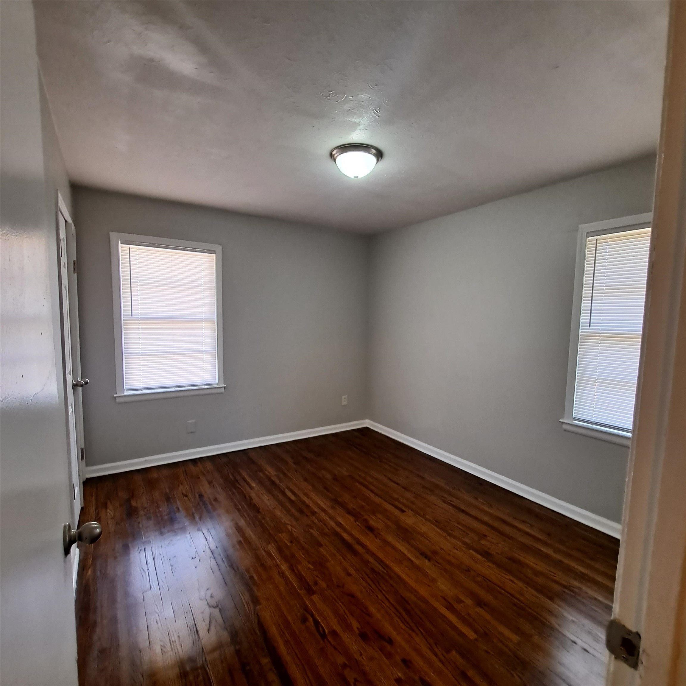 3558 KENSETT DR