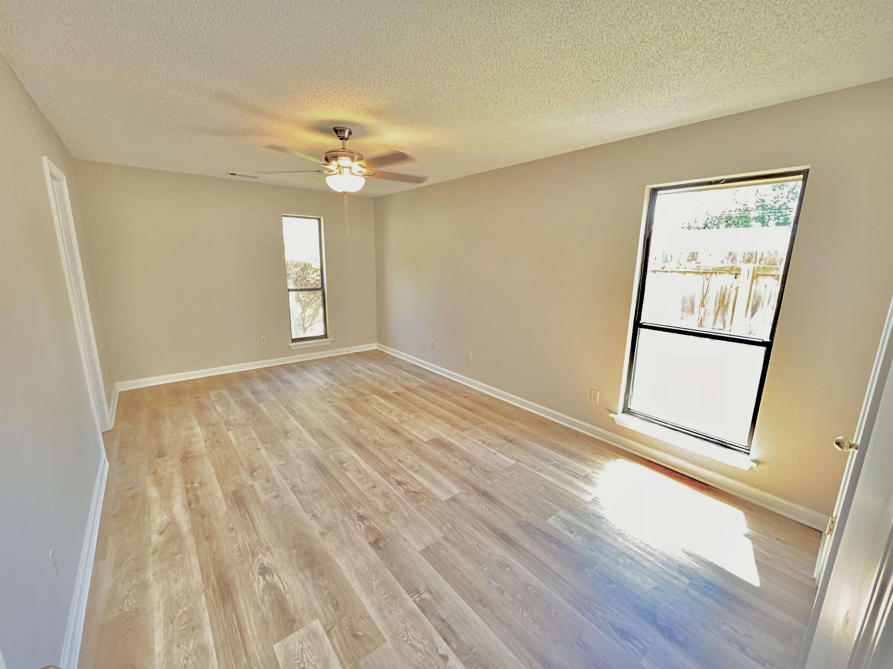 7120 PEPPERMILL LN