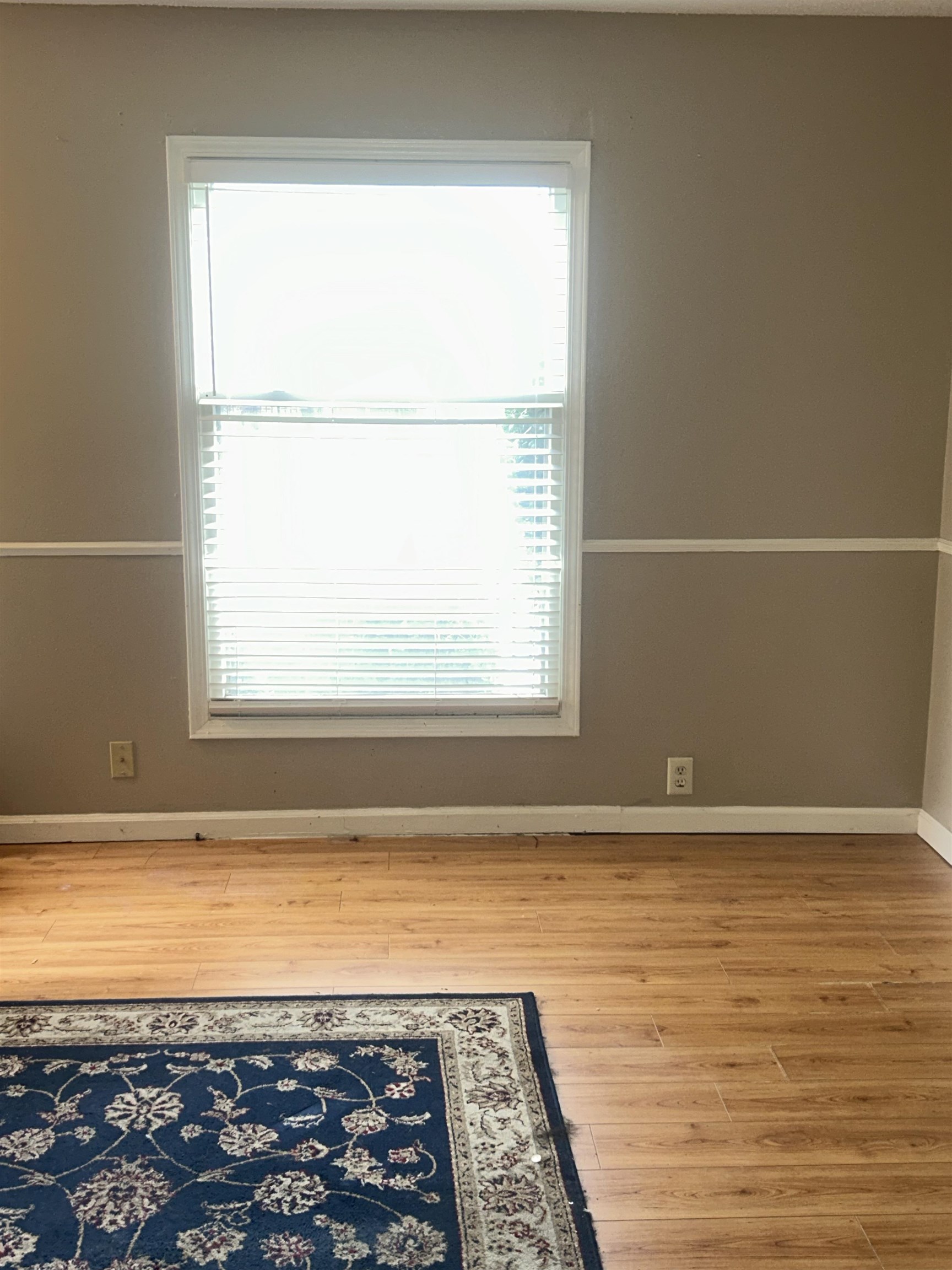 5882 ROXBURY DR Unit: 5882