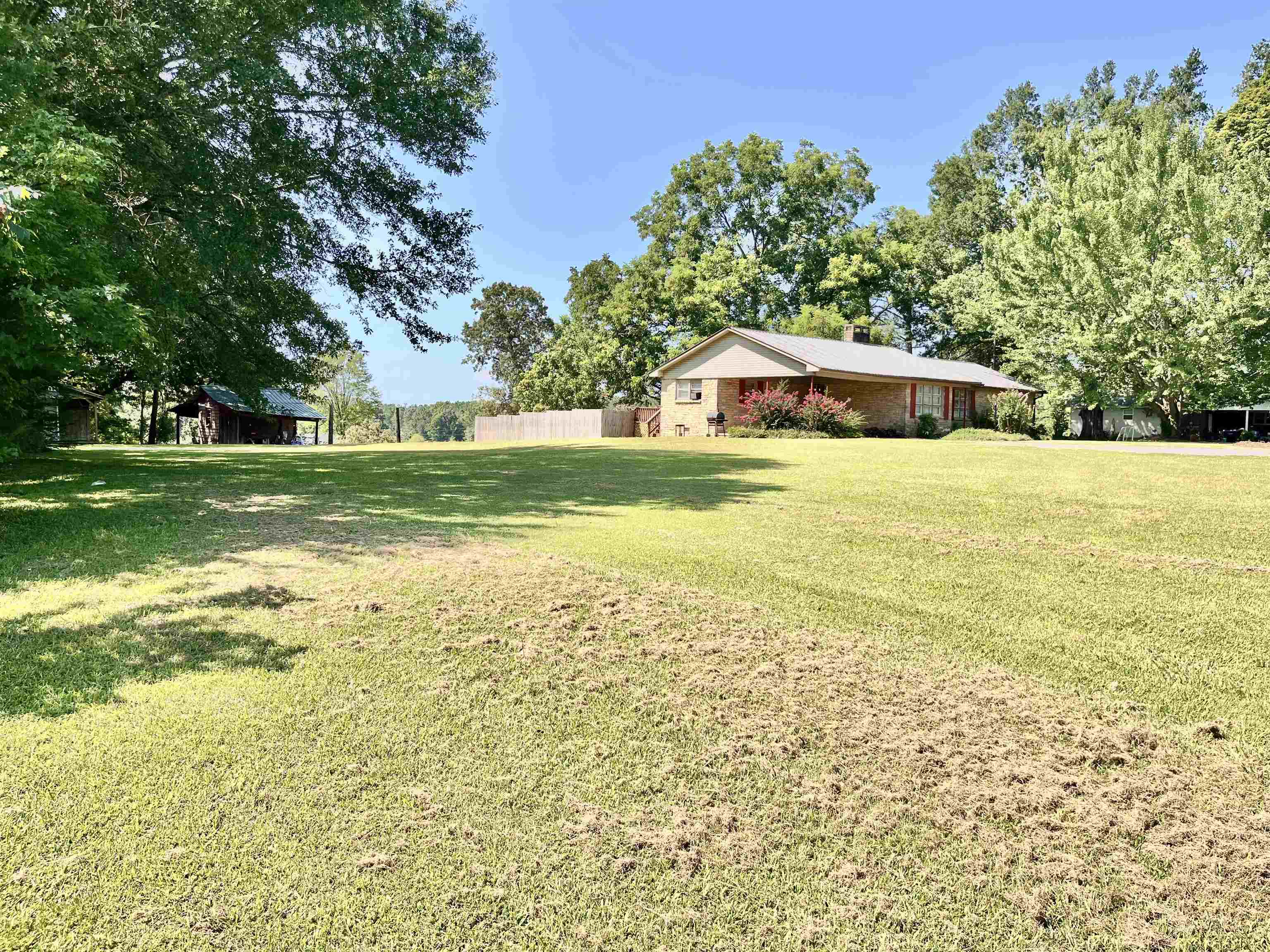 1721 W HIGHWAY 4 HWY