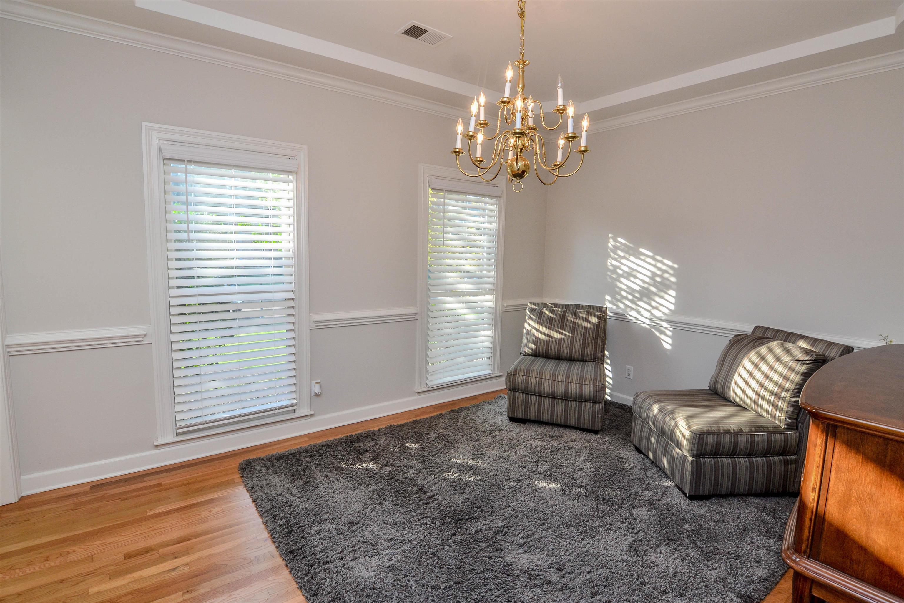 8829 RIVER HOLLOW DR