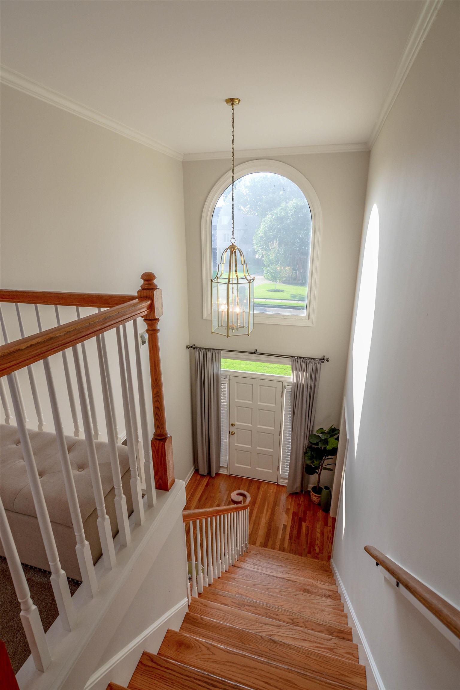 8829 RIVER HOLLOW DR