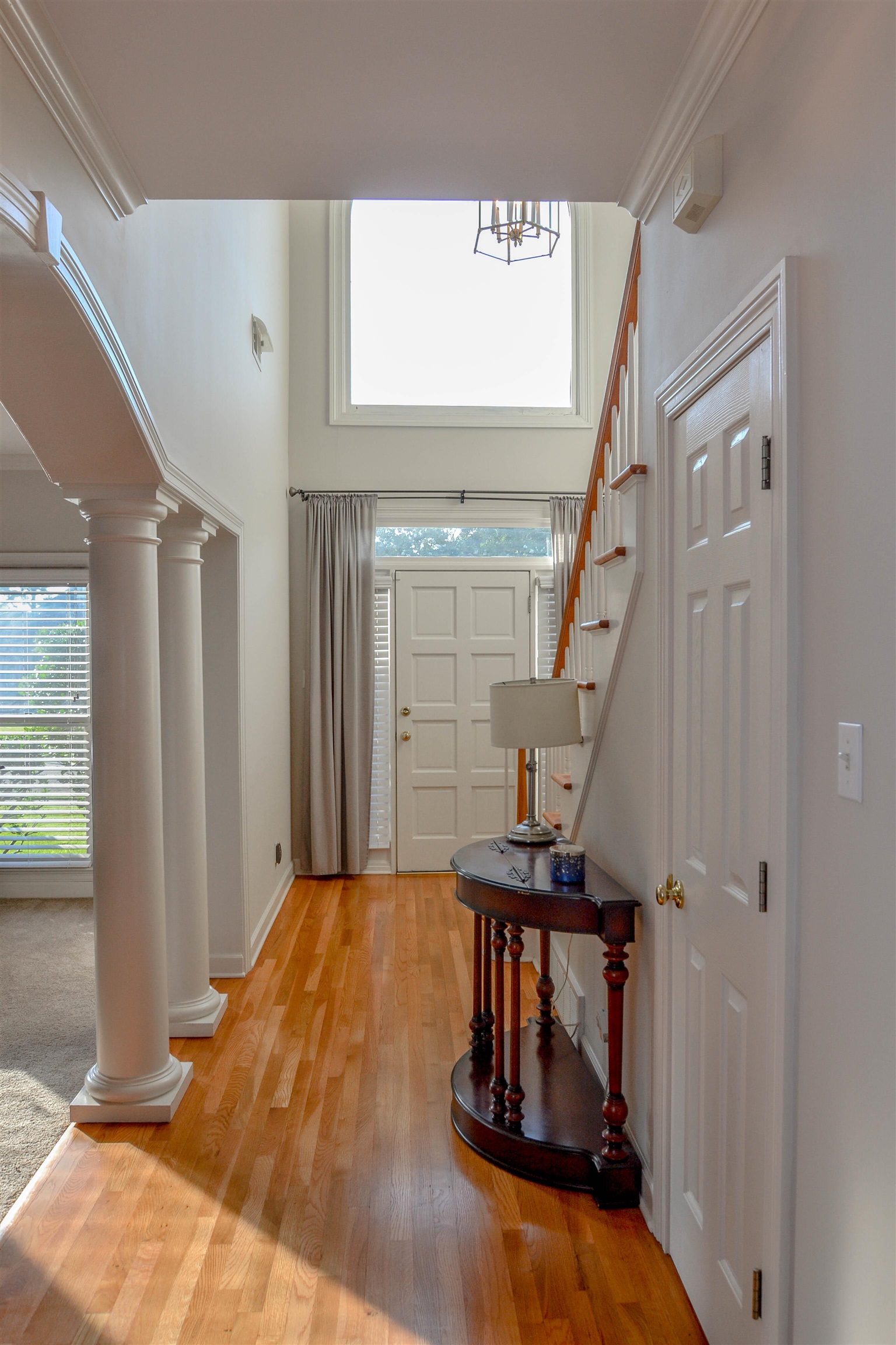 8829 RIVER HOLLOW DR