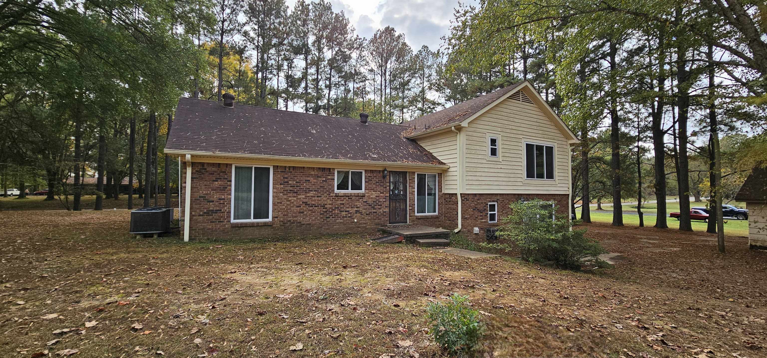 3834 SHANE RD