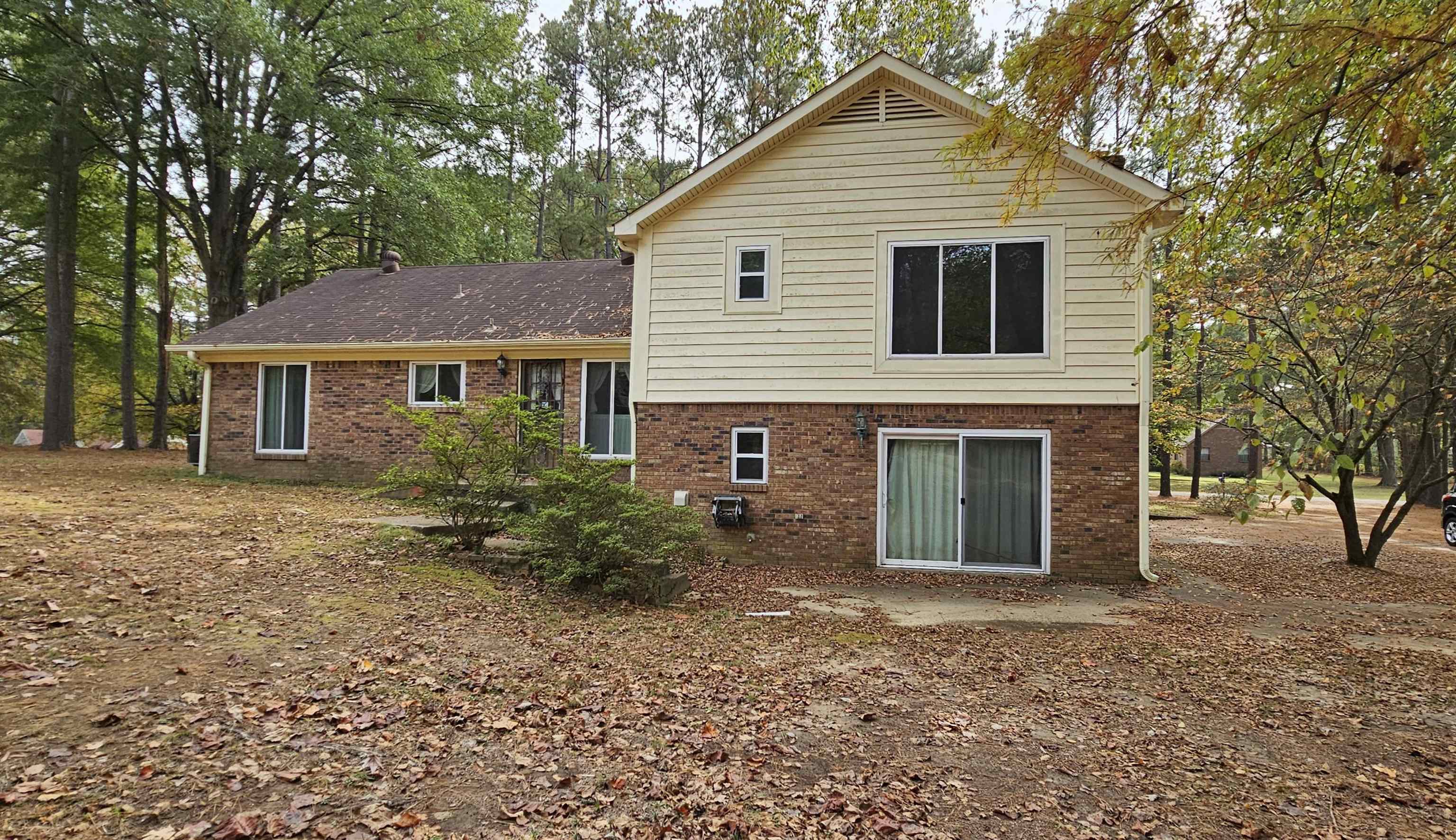 3834 SHANE RD