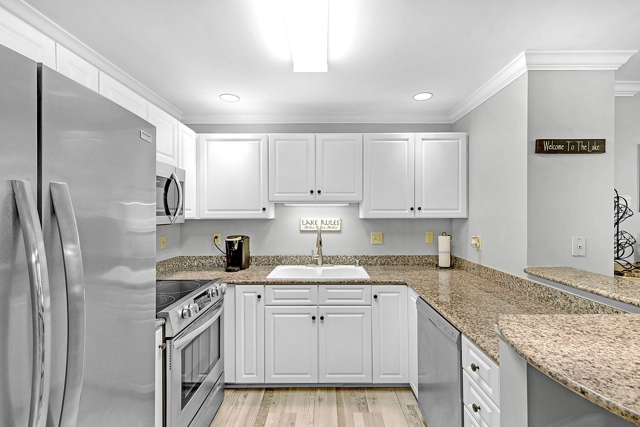 323 CR 380 RD Unit: P203