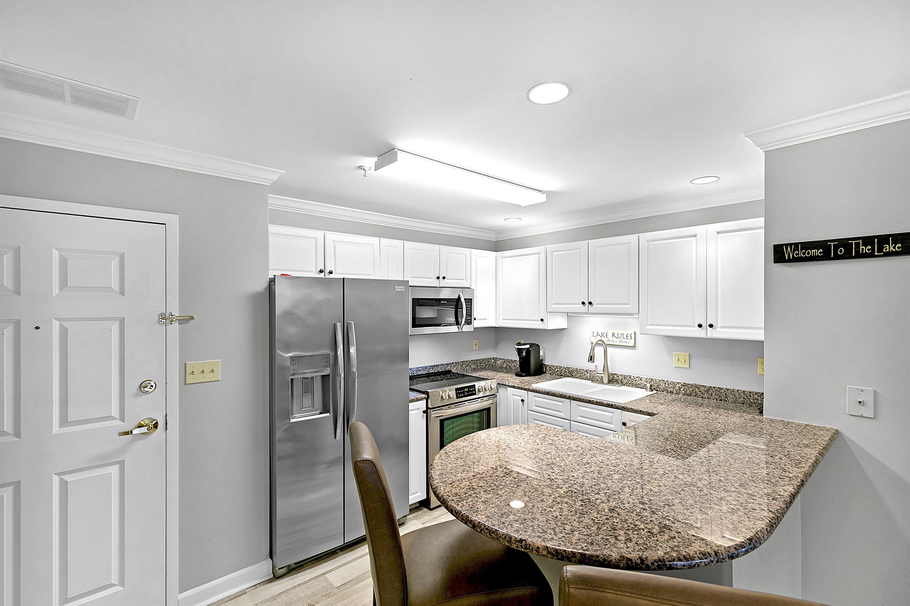 323 CR 380 RD Unit: P203