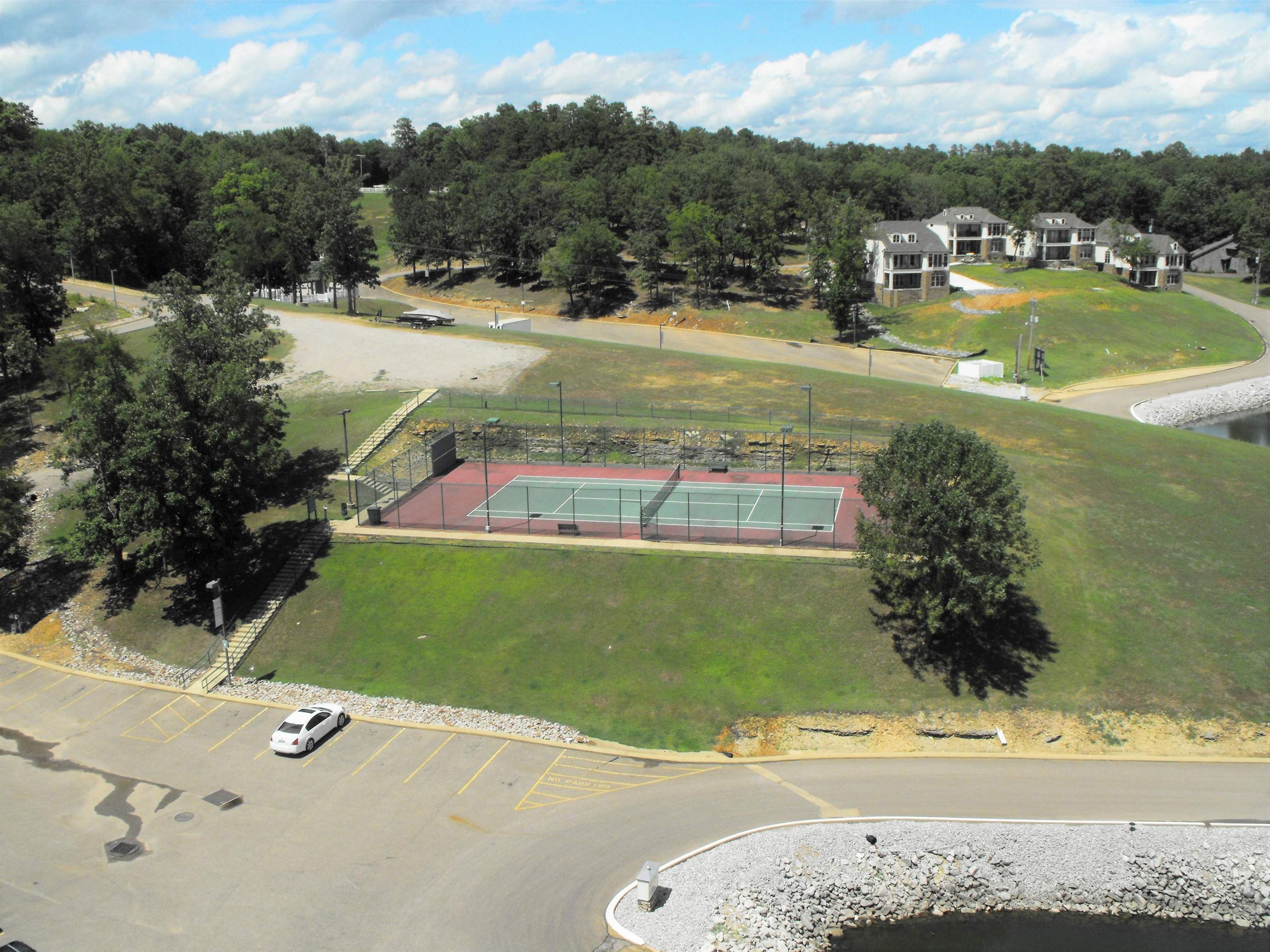 323 CR 380 RD Unit: P203