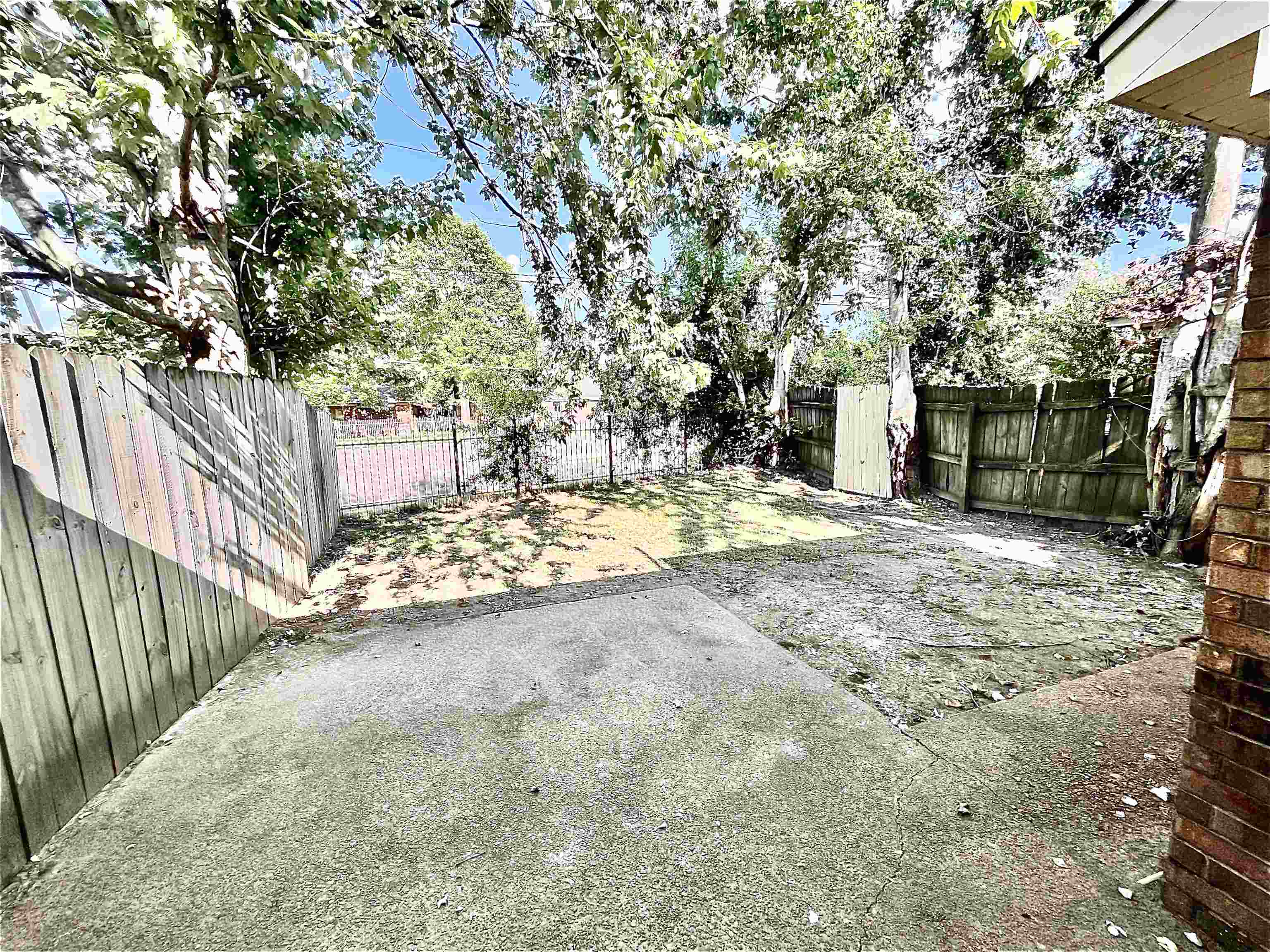 1646 OAKEN BUCKET DR