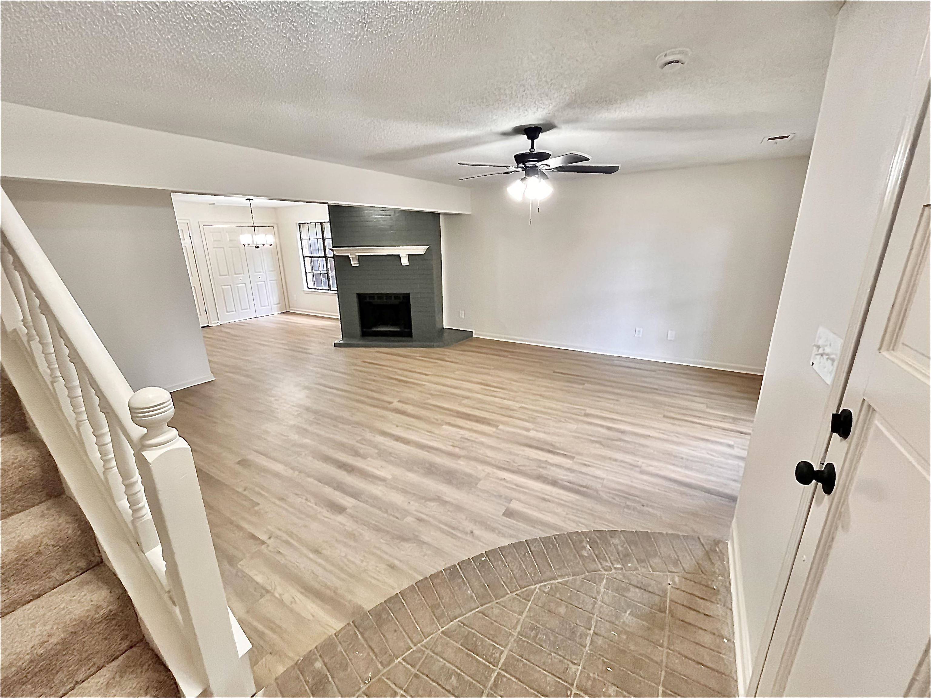 1646 OAKEN BUCKET DR