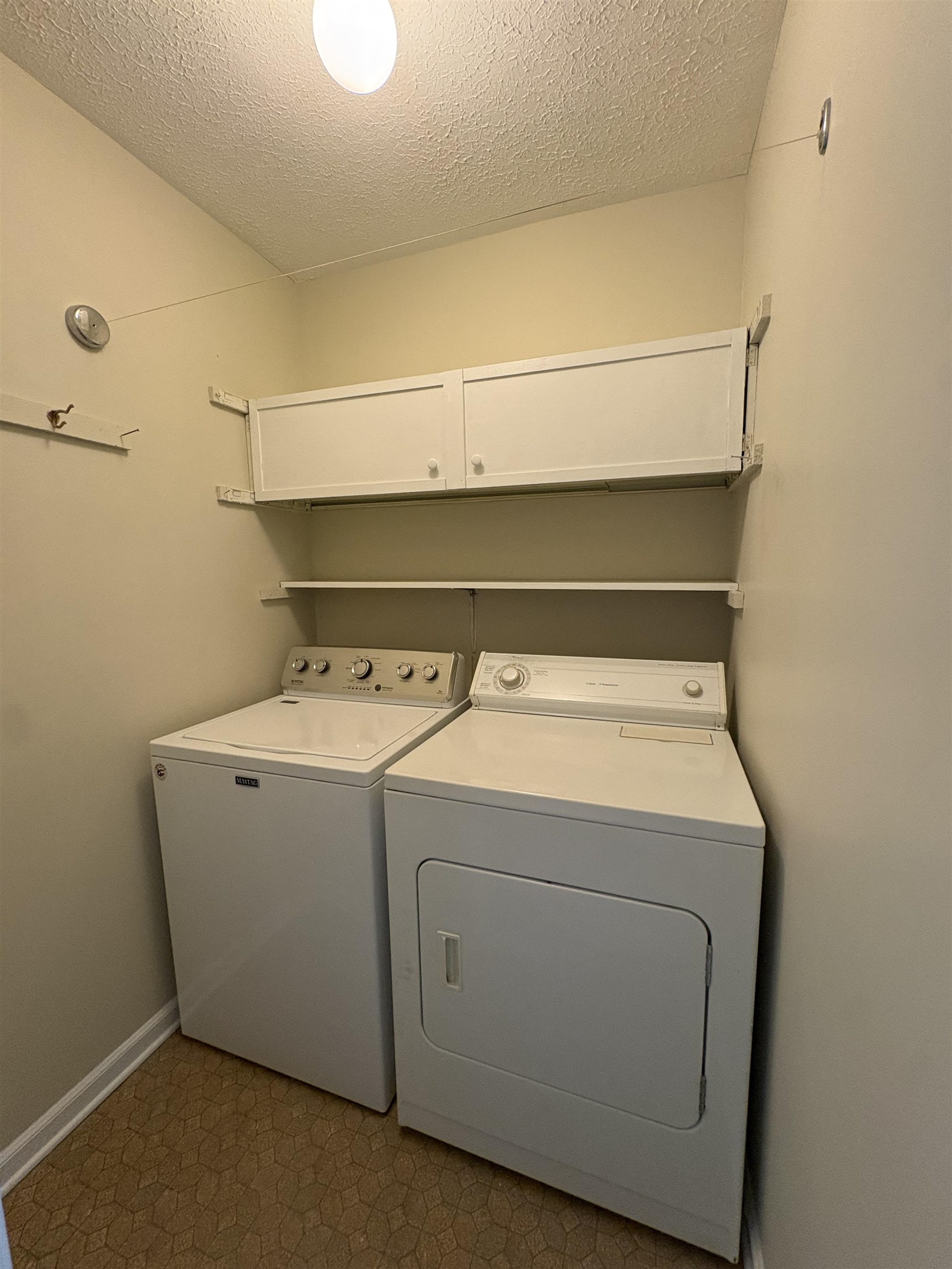 6985 FORDS STATION RD Unit: 41