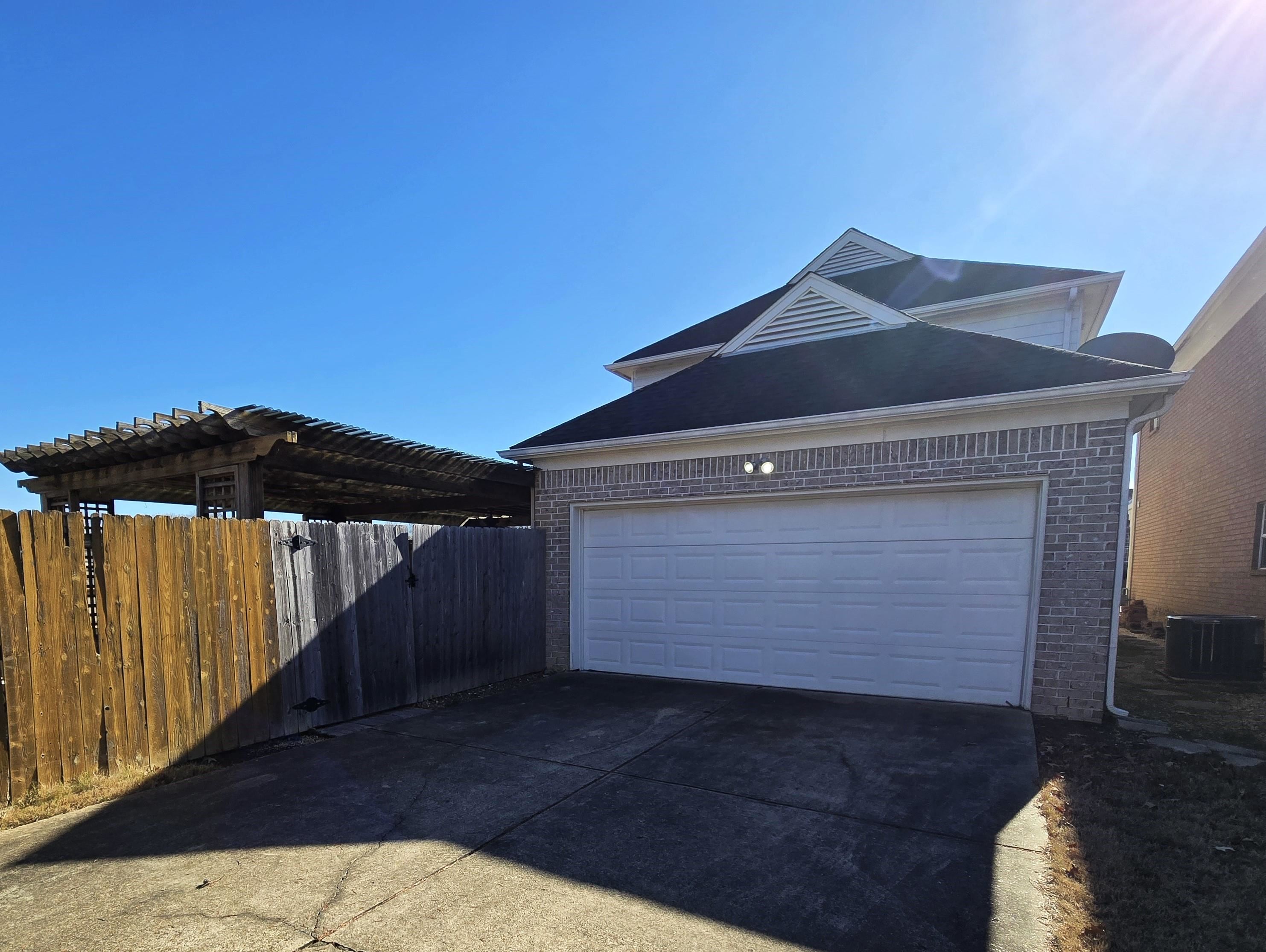 10448 SUNNYBROOK CIR