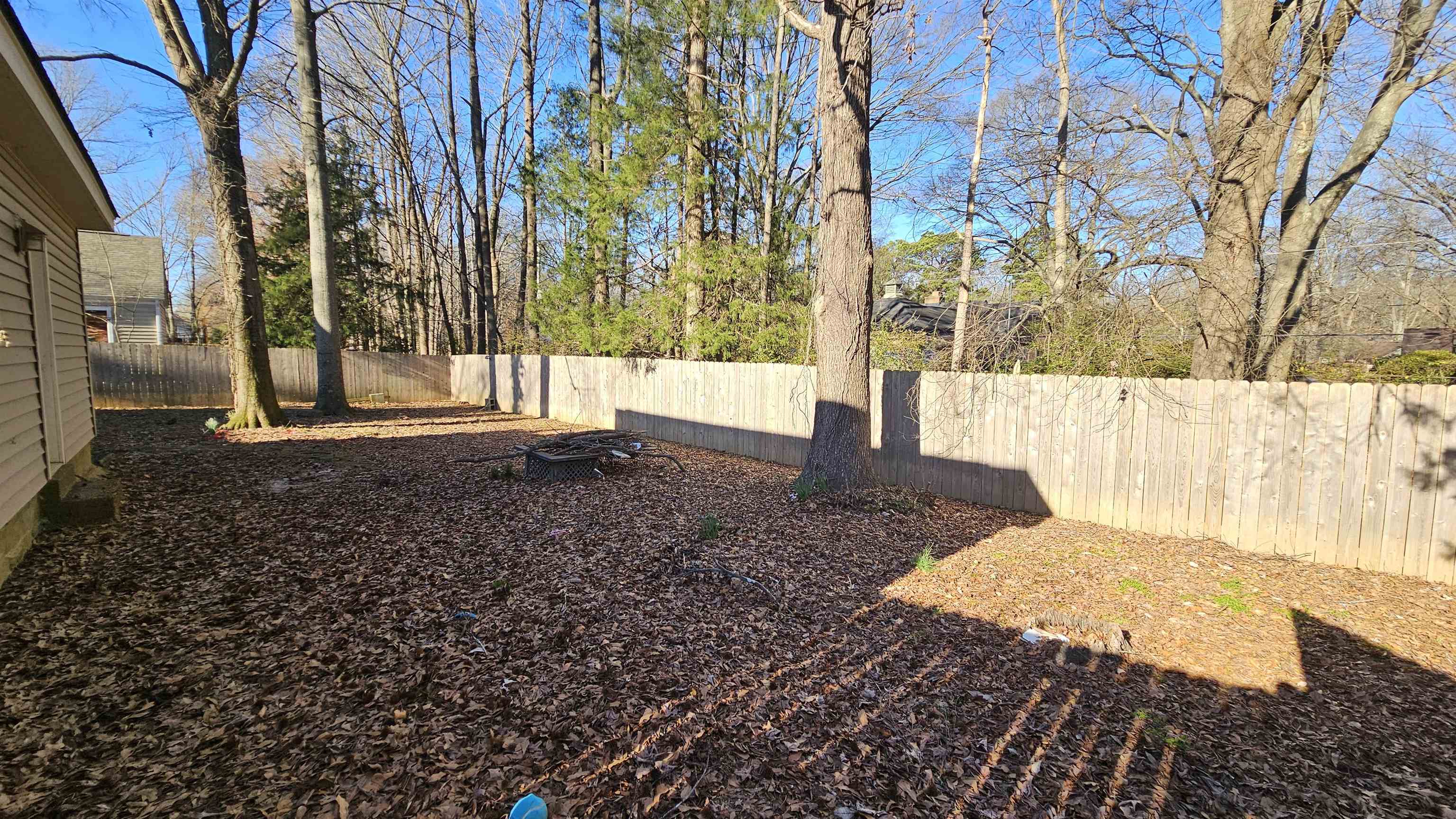 1411 POPLAR RIDGE DR