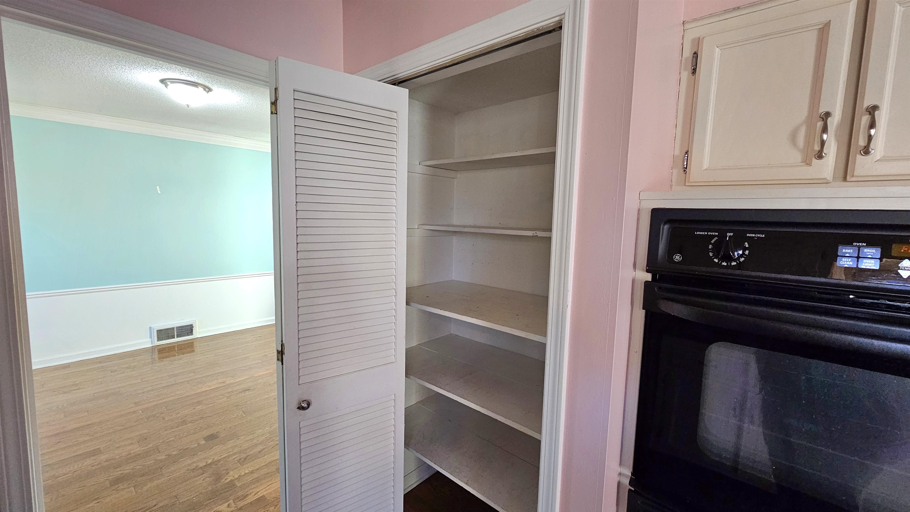 1411 POPLAR RIDGE DR