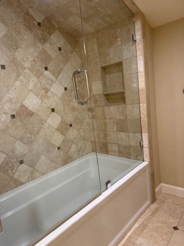 806 THISTLEDOWN DR Unit: 1303