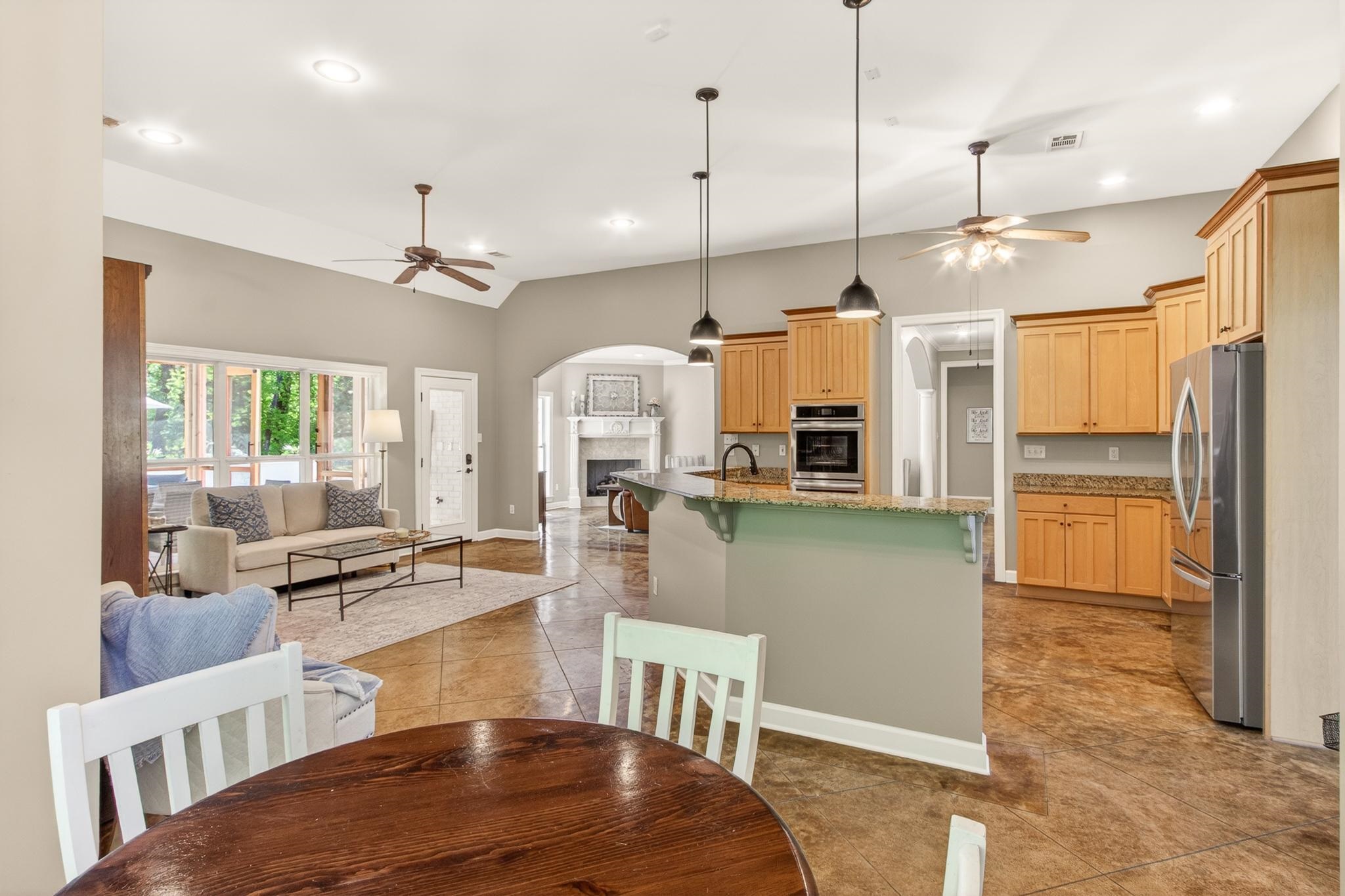 160 FAIR MEADOWS LN