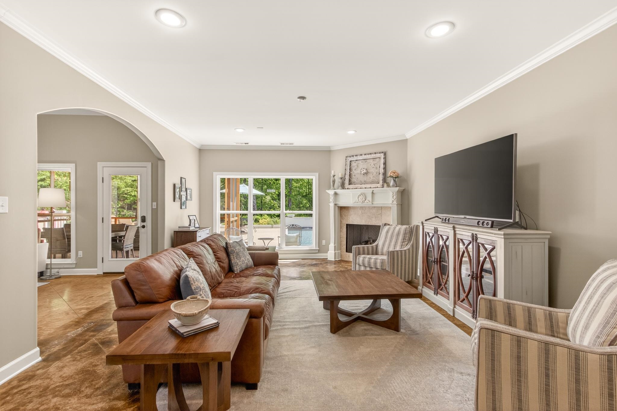 160 FAIR MEADOWS LN