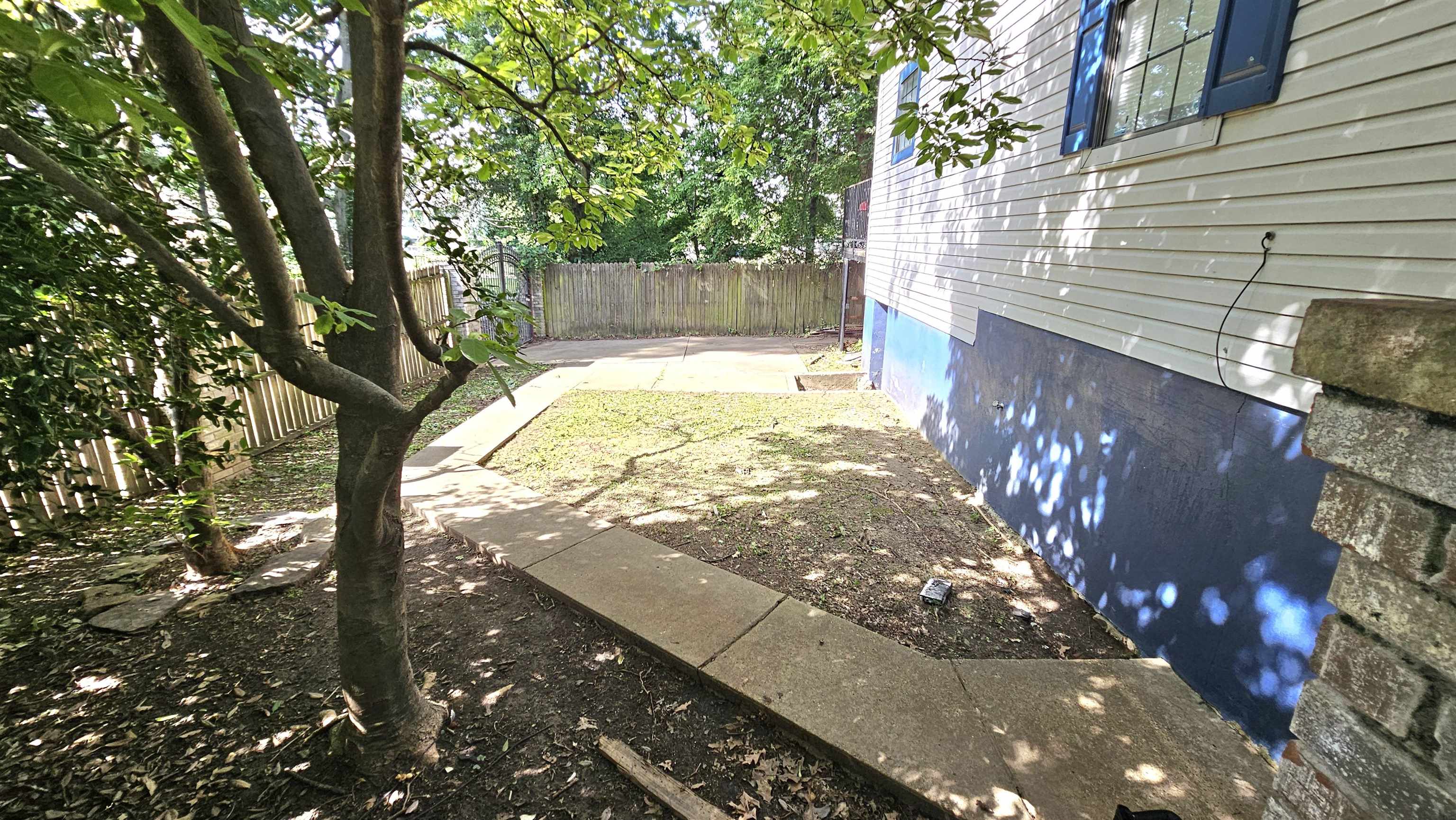 269 LOONEY AVE