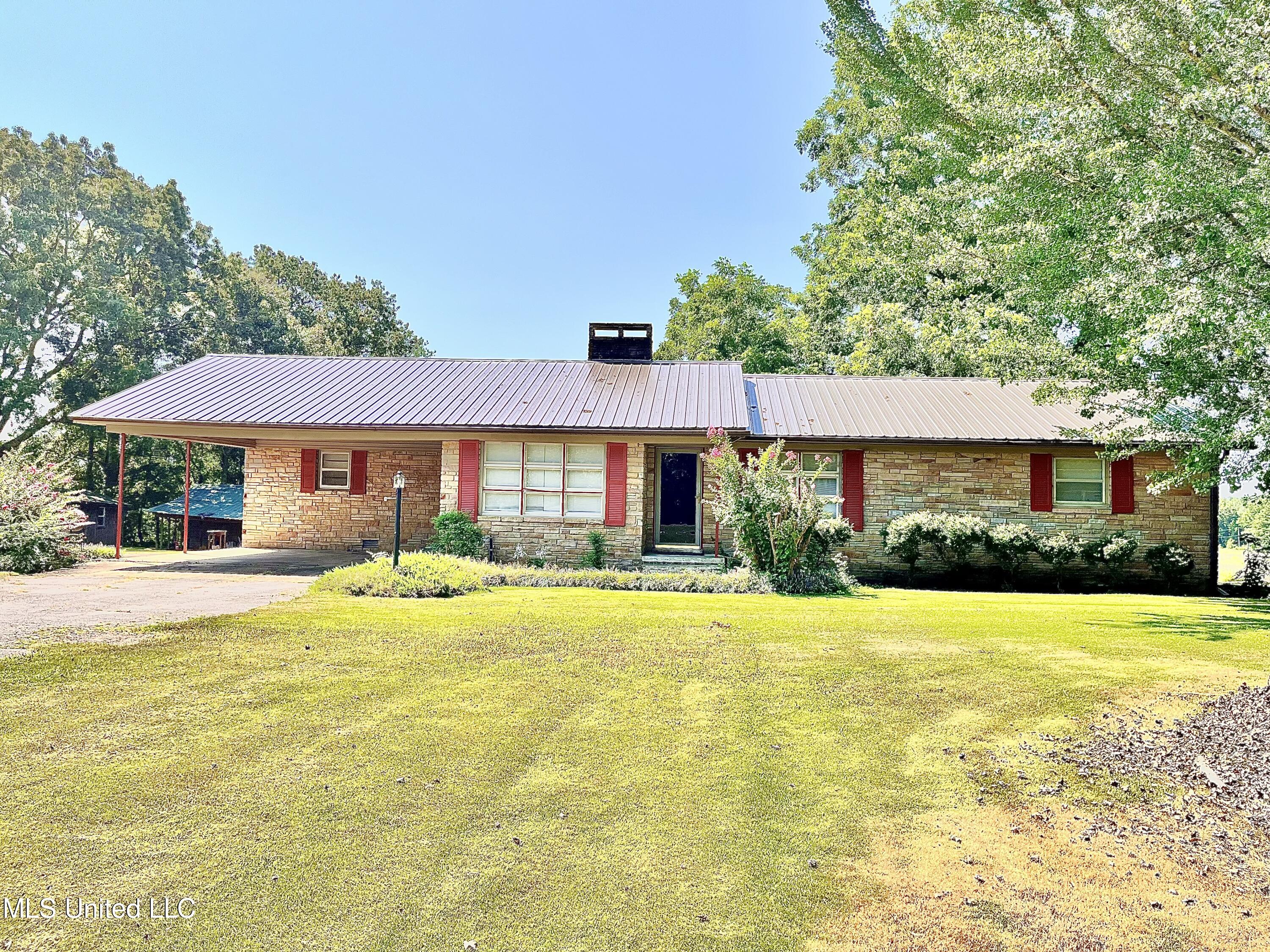 1721 W Highway 4