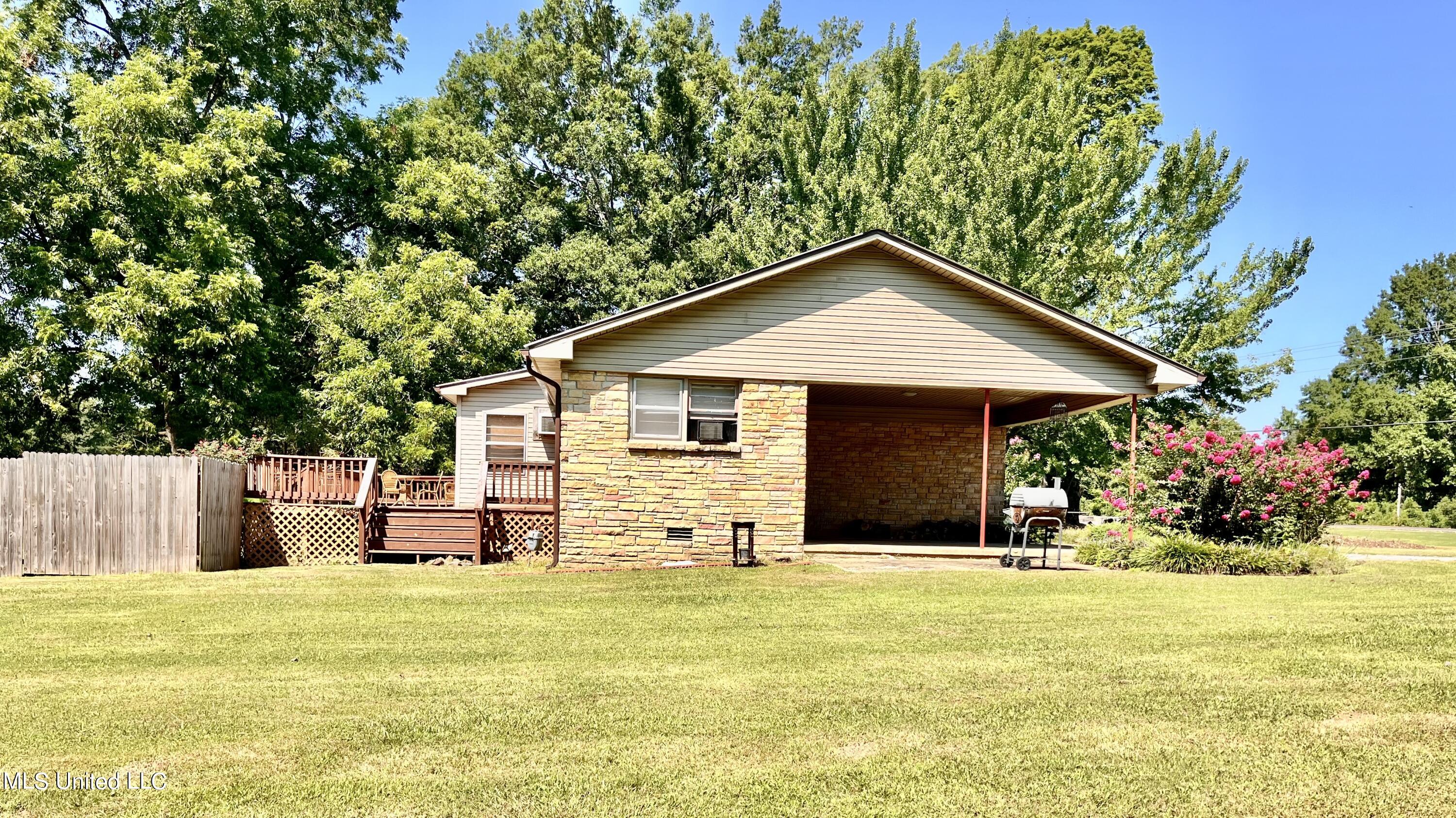 1721 W Highway 4