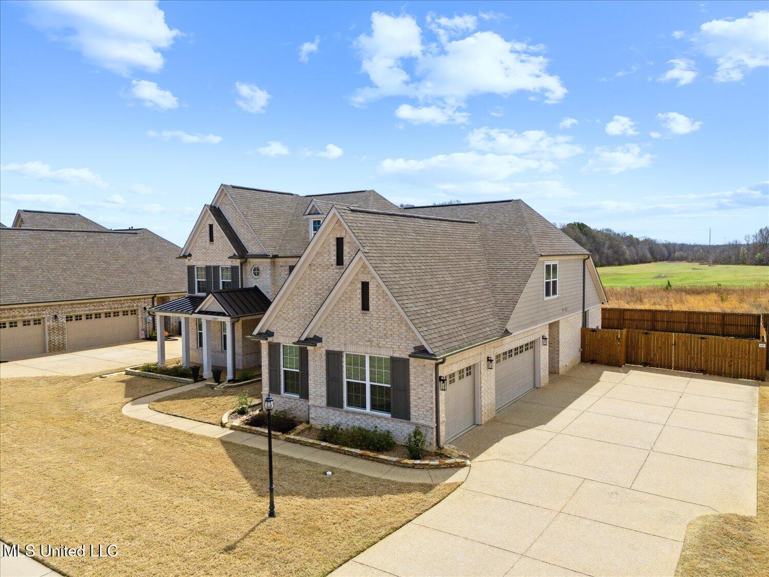 13853 Highlands Crest Drive