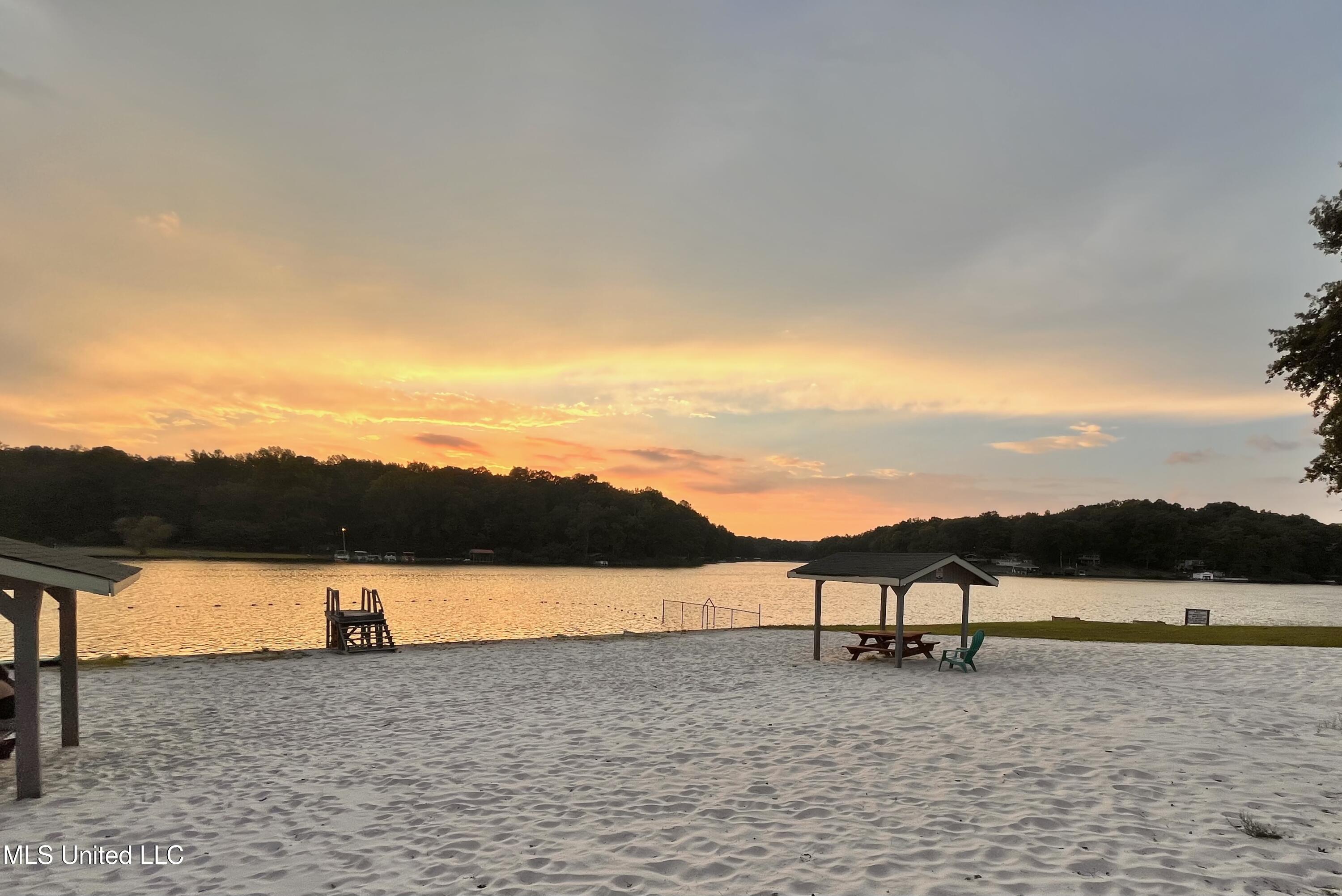 579 Snow Lake Drive Drive