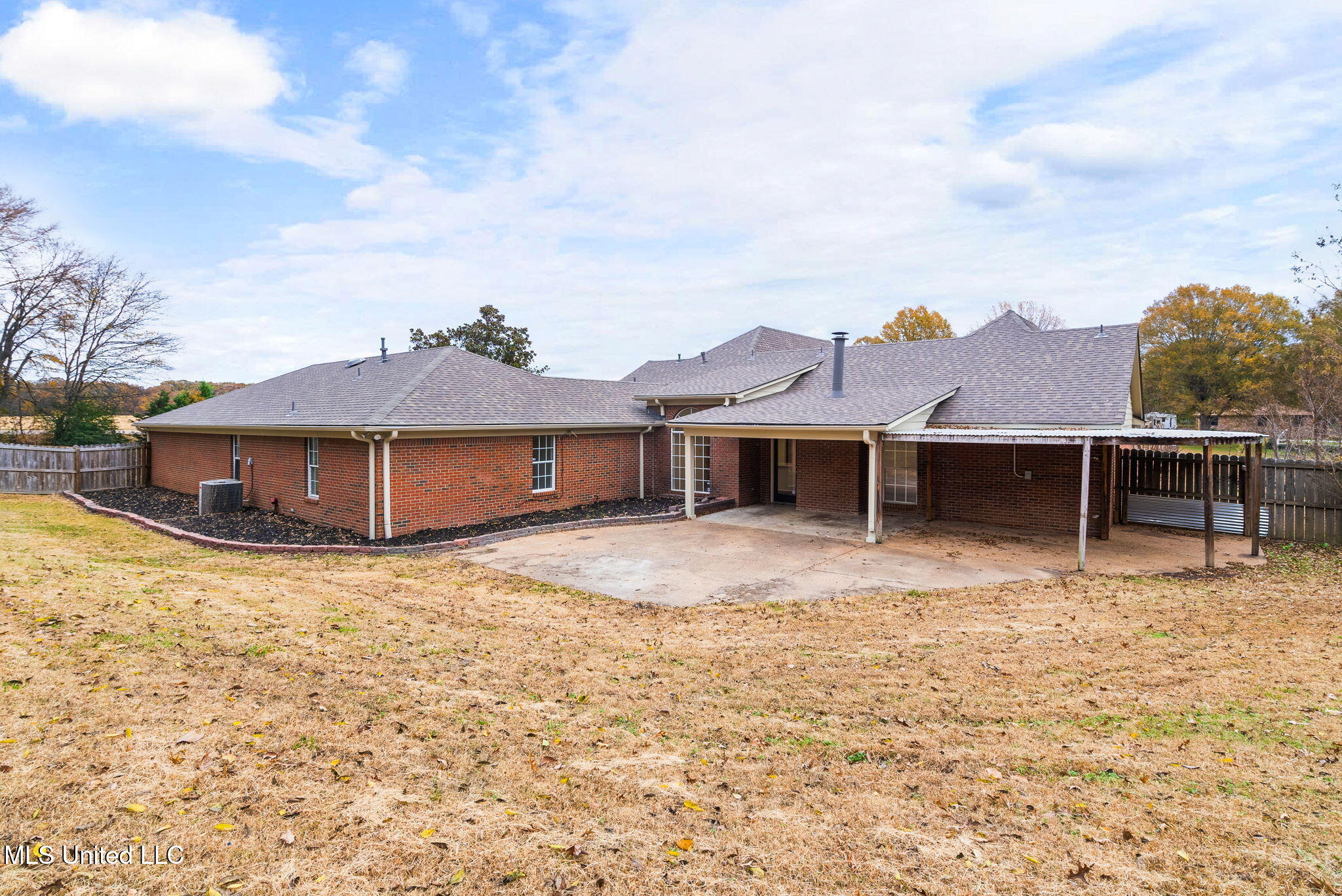 33 W Foxwood Circle, W