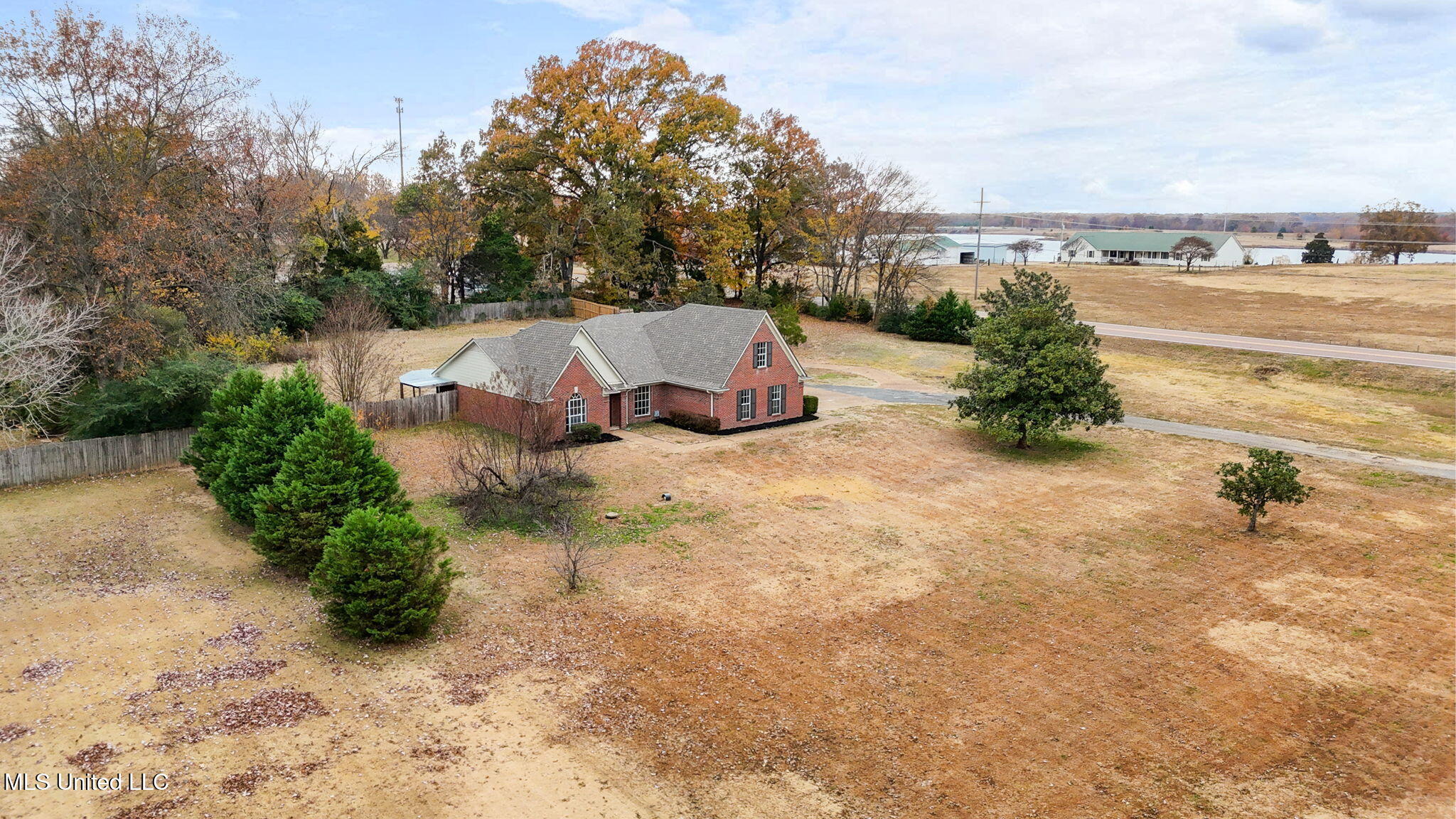 33 W Foxwood Circle, W