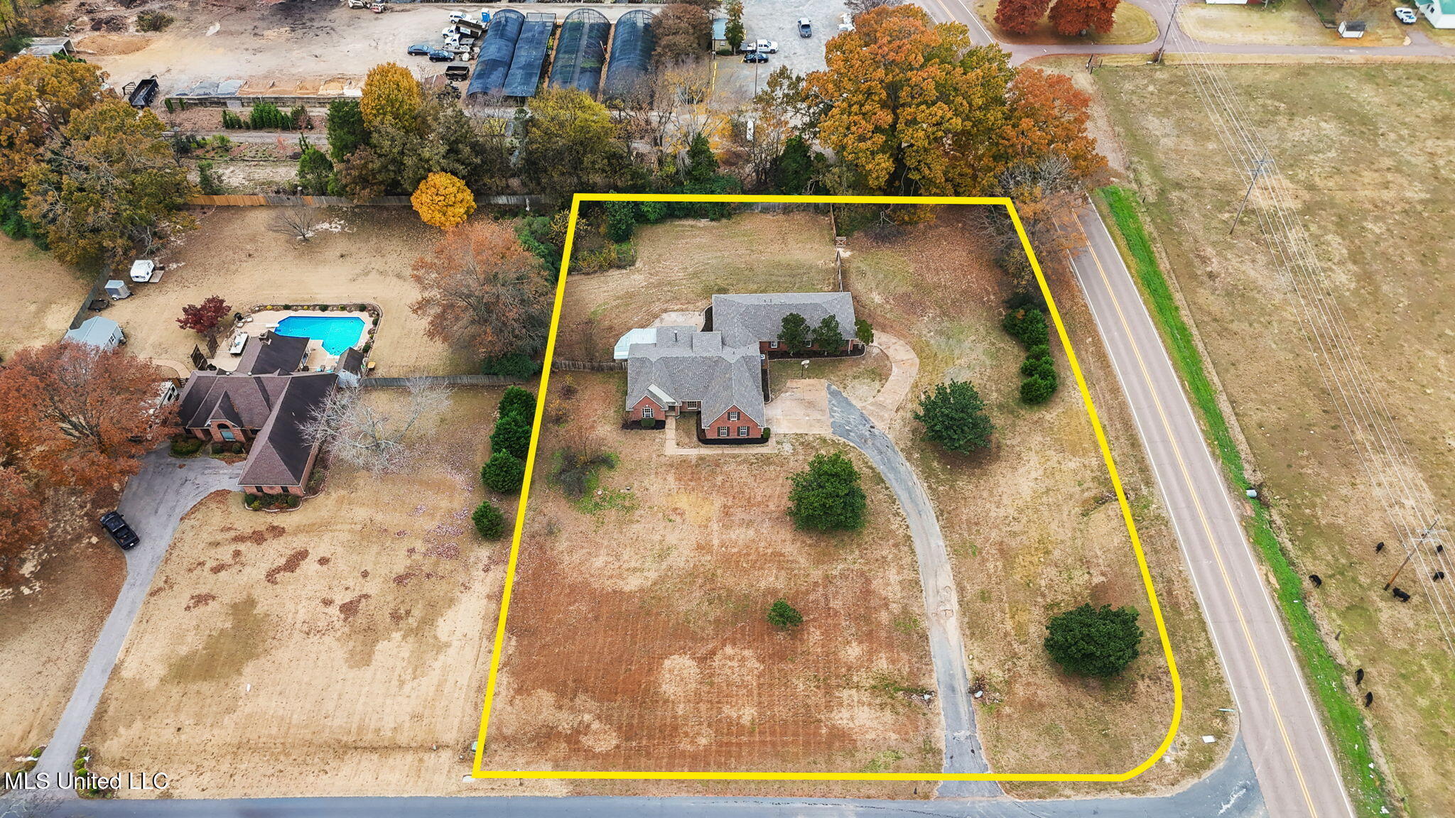 33 W Foxwood Circle, W