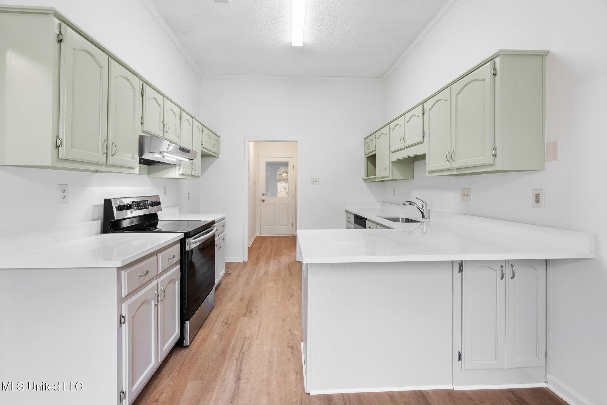 33 W Foxwood Circle, W