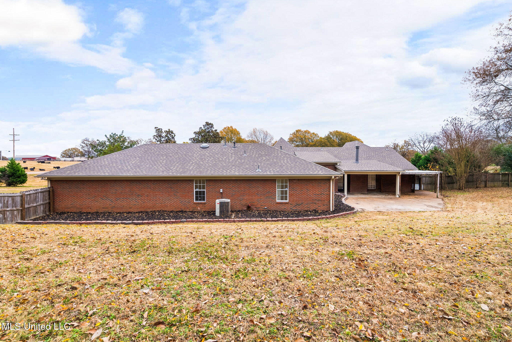 33 W Foxwood Circle, W