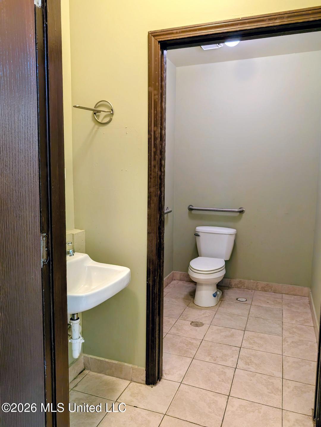 9119 Pigeon Roost Road