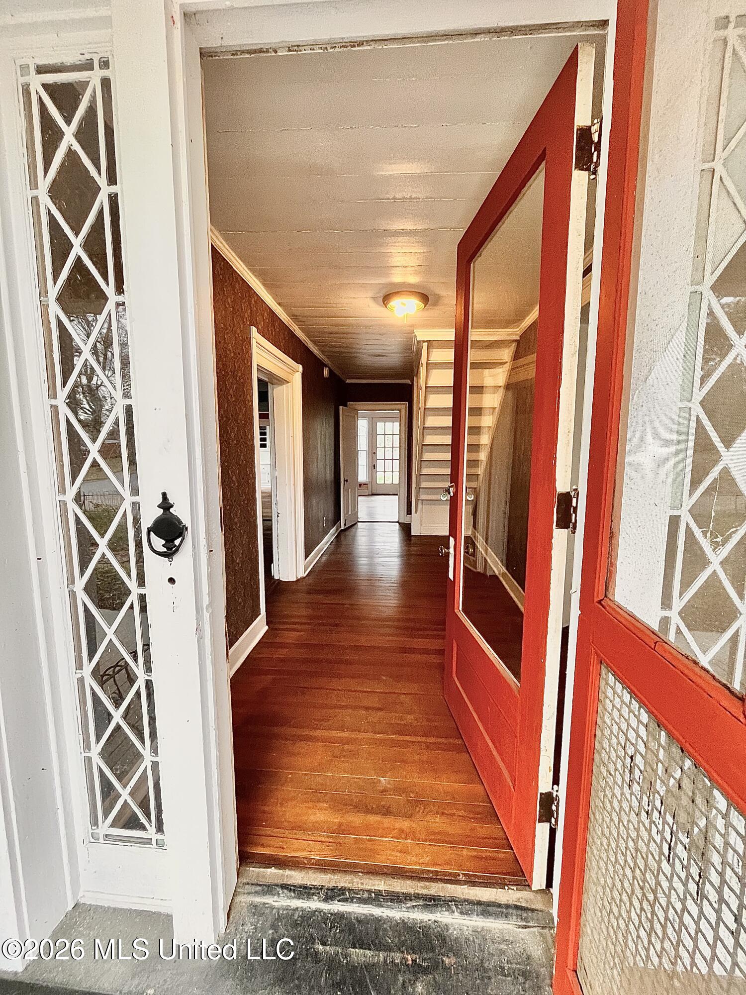 240 W Chulahoma Avenue