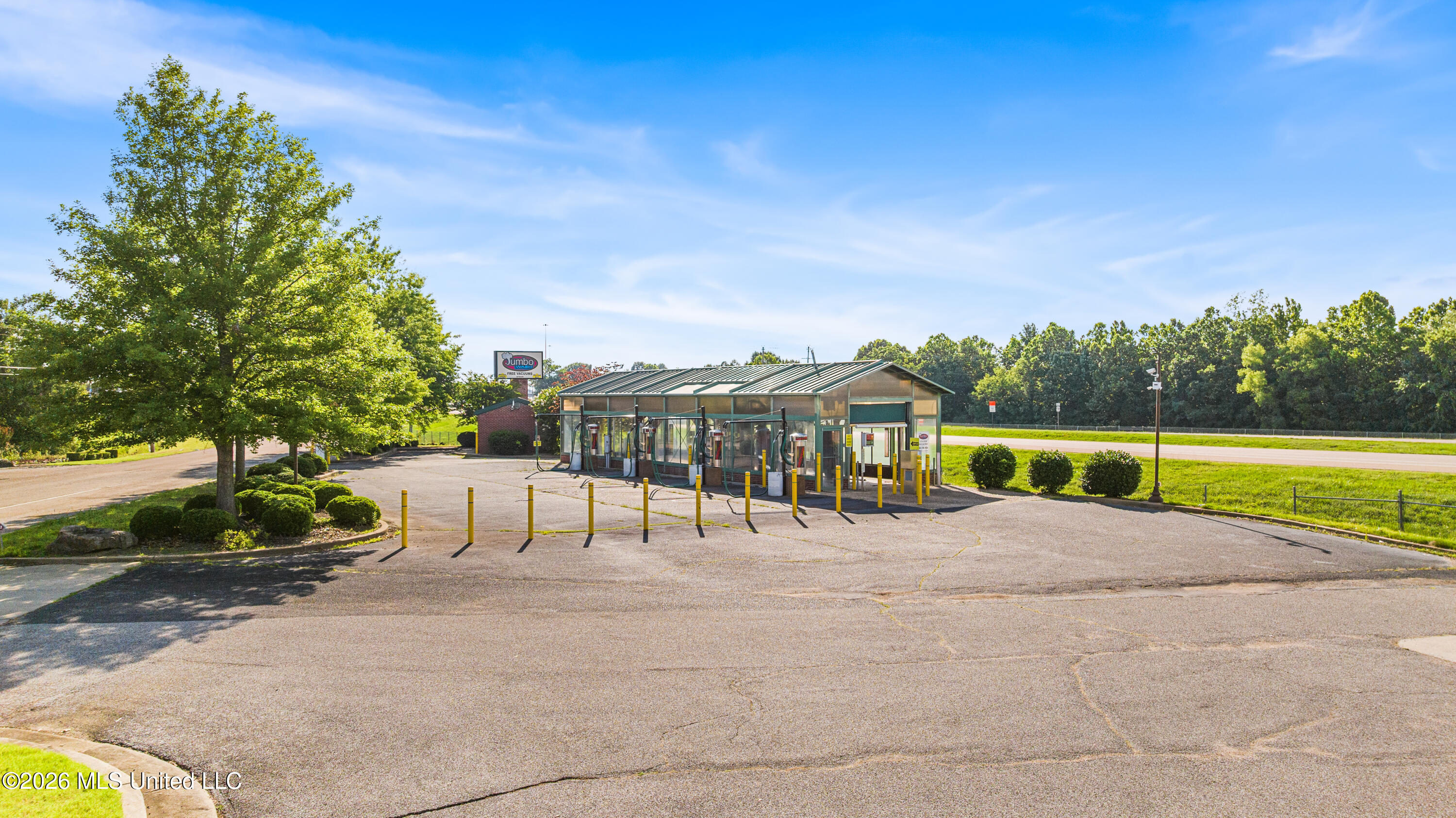 8110 Goodman Road