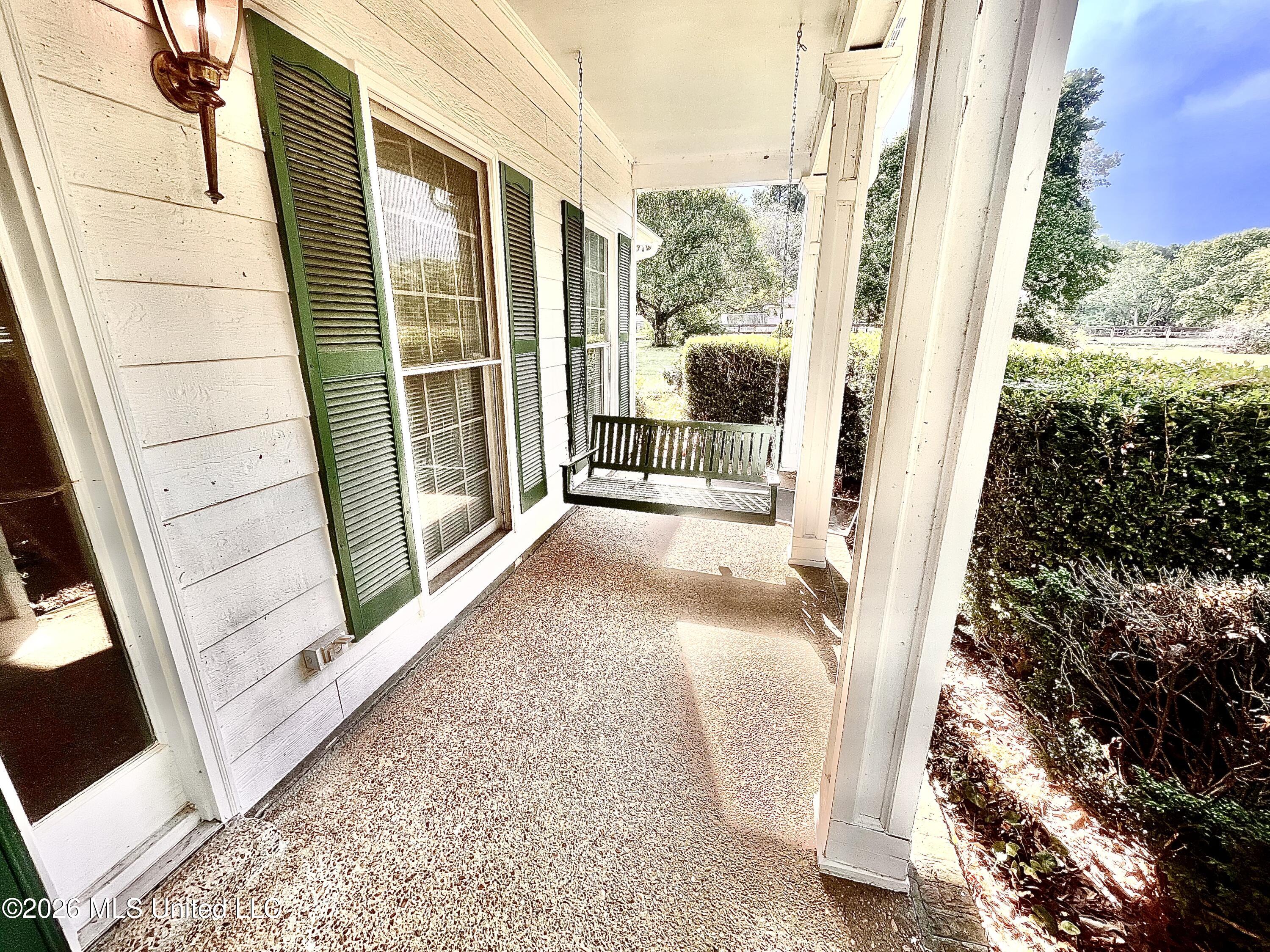 8885 Cedar Crest Lane