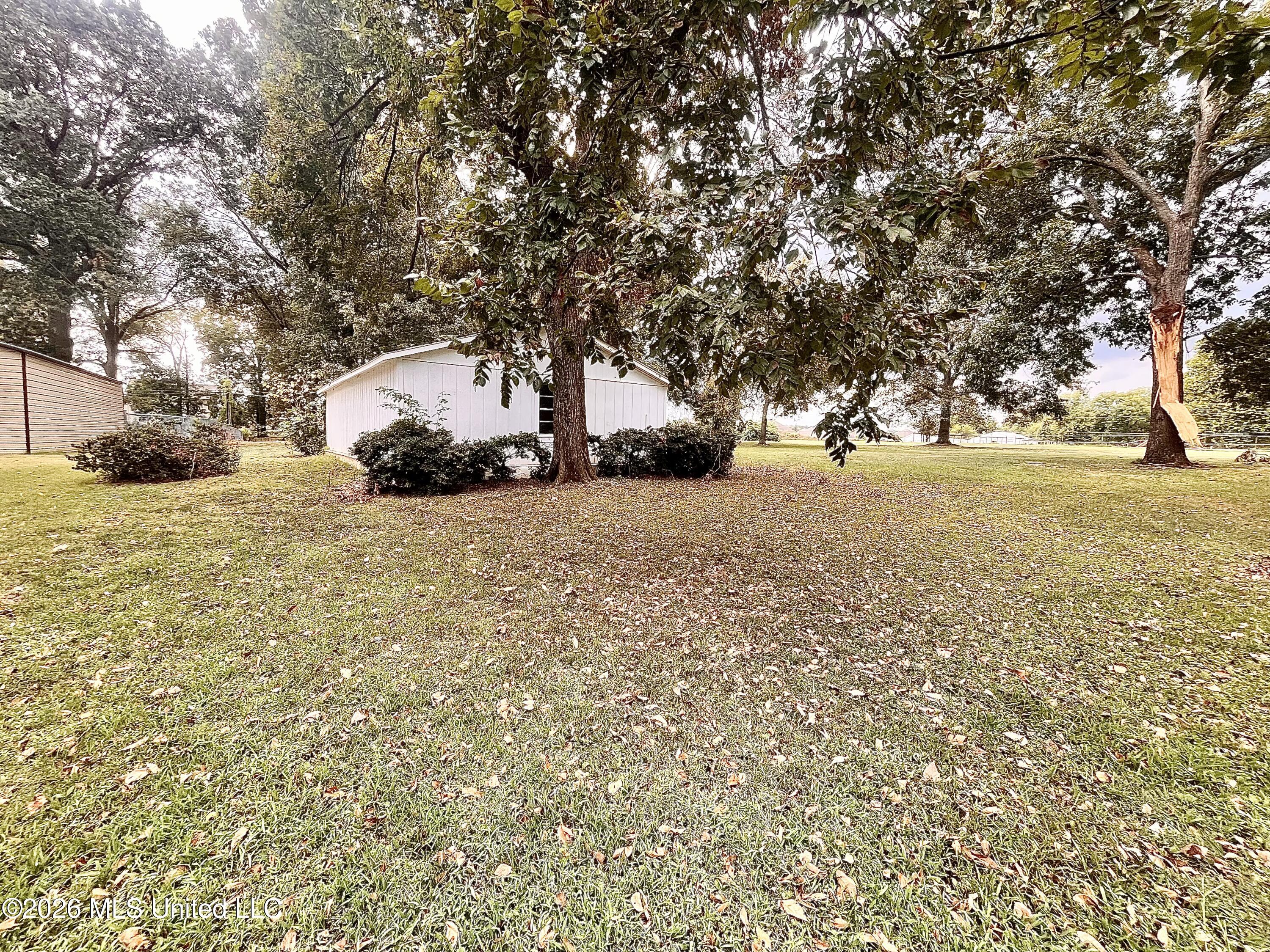 8885 Cedar Crest Lane