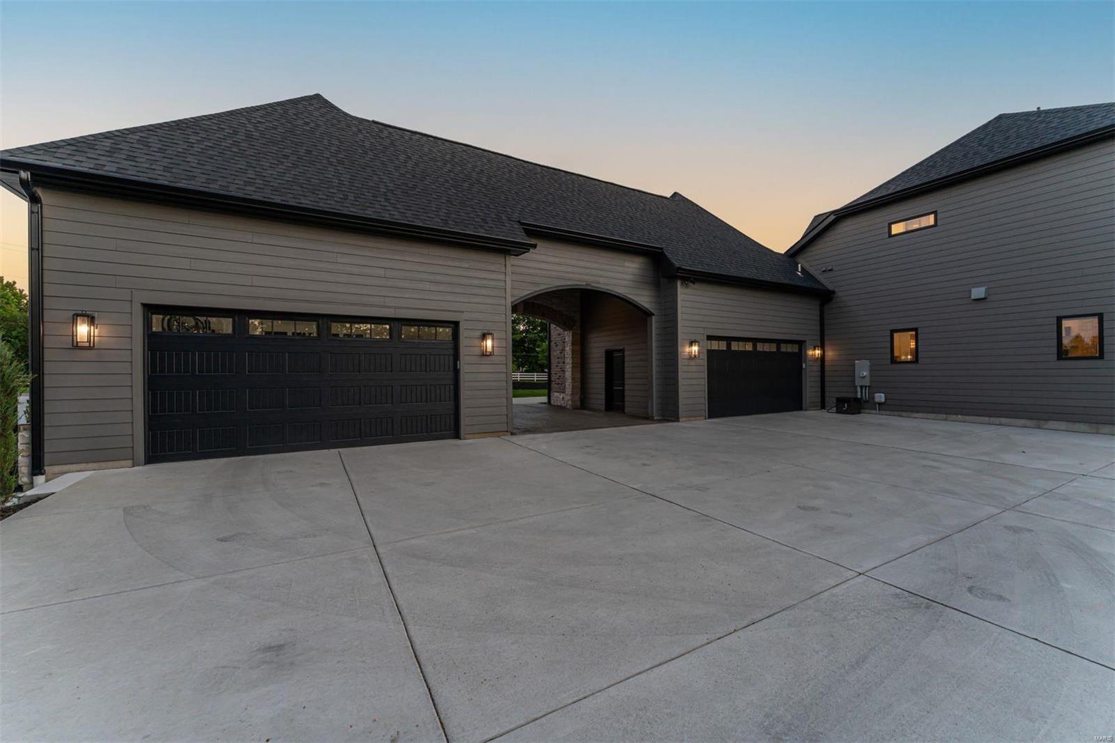 17439 Wild Horse Creek Road