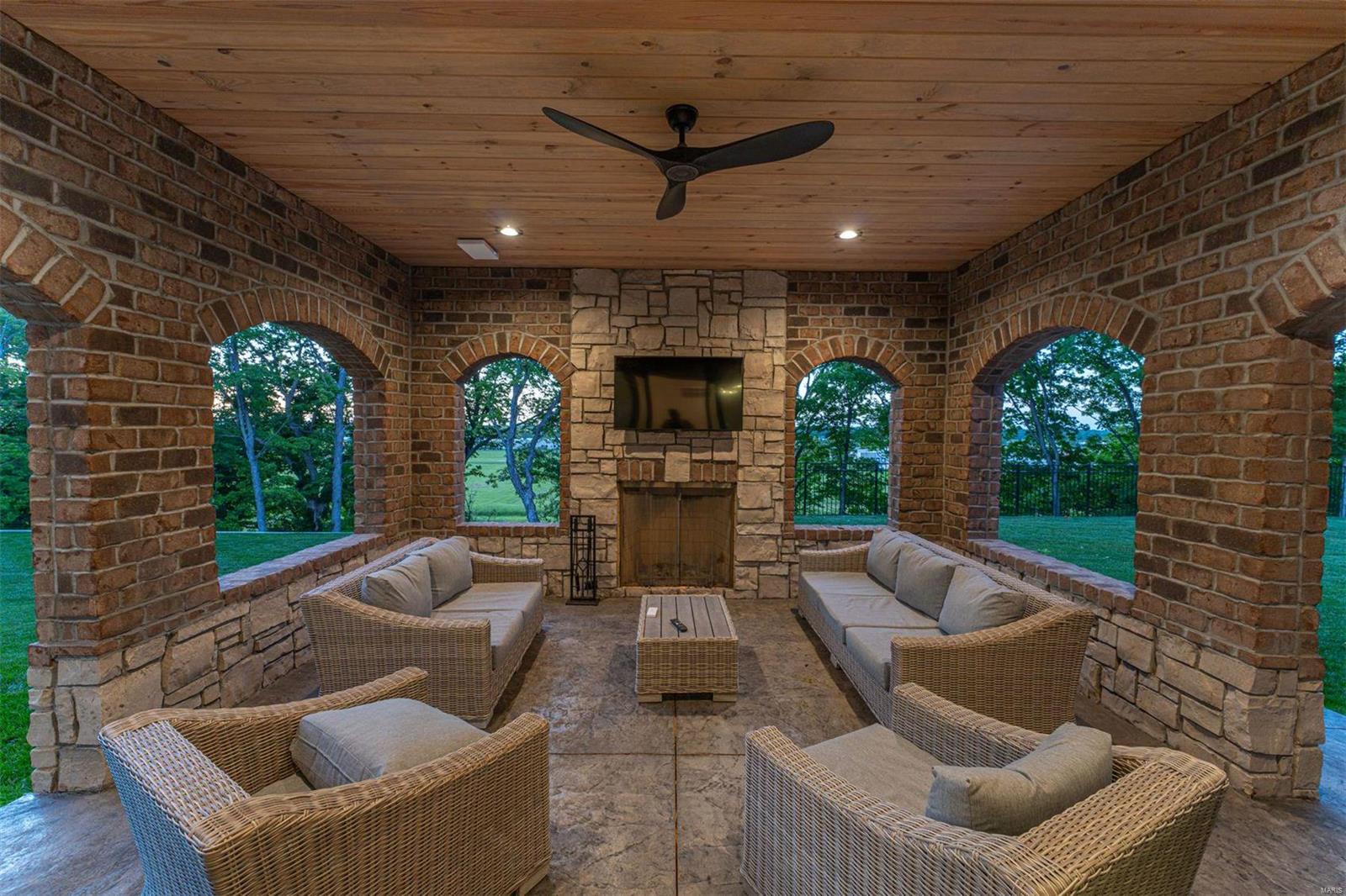 17439 Wild Horse Creek Road