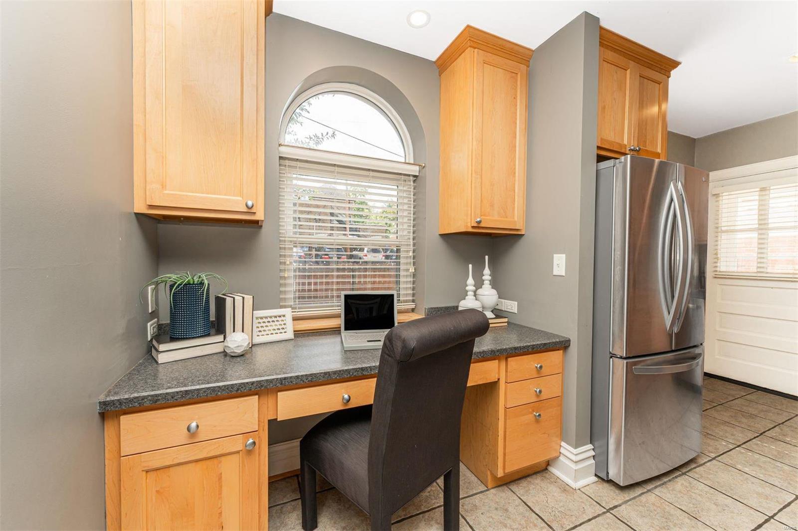 417 N Jackson Avenue