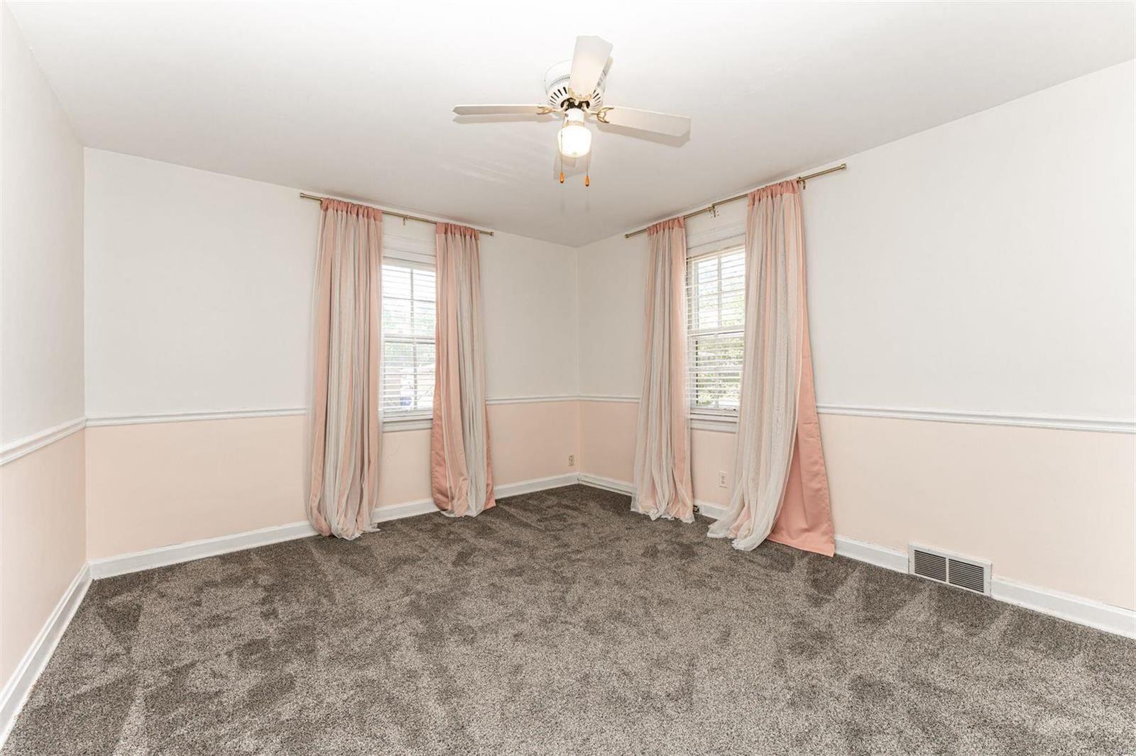 417 N Jackson Avenue