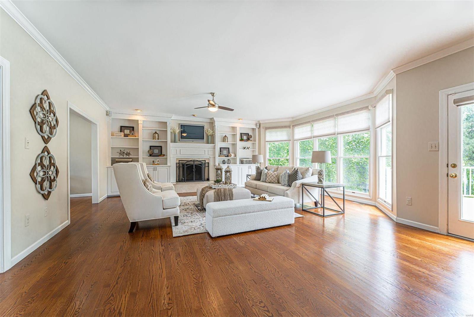 1548 Honey Locust Court