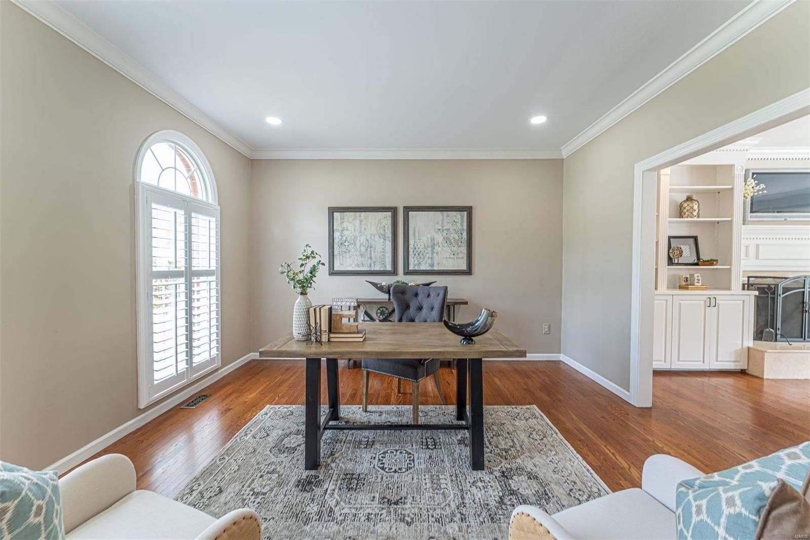 1548 Honey Locust Court