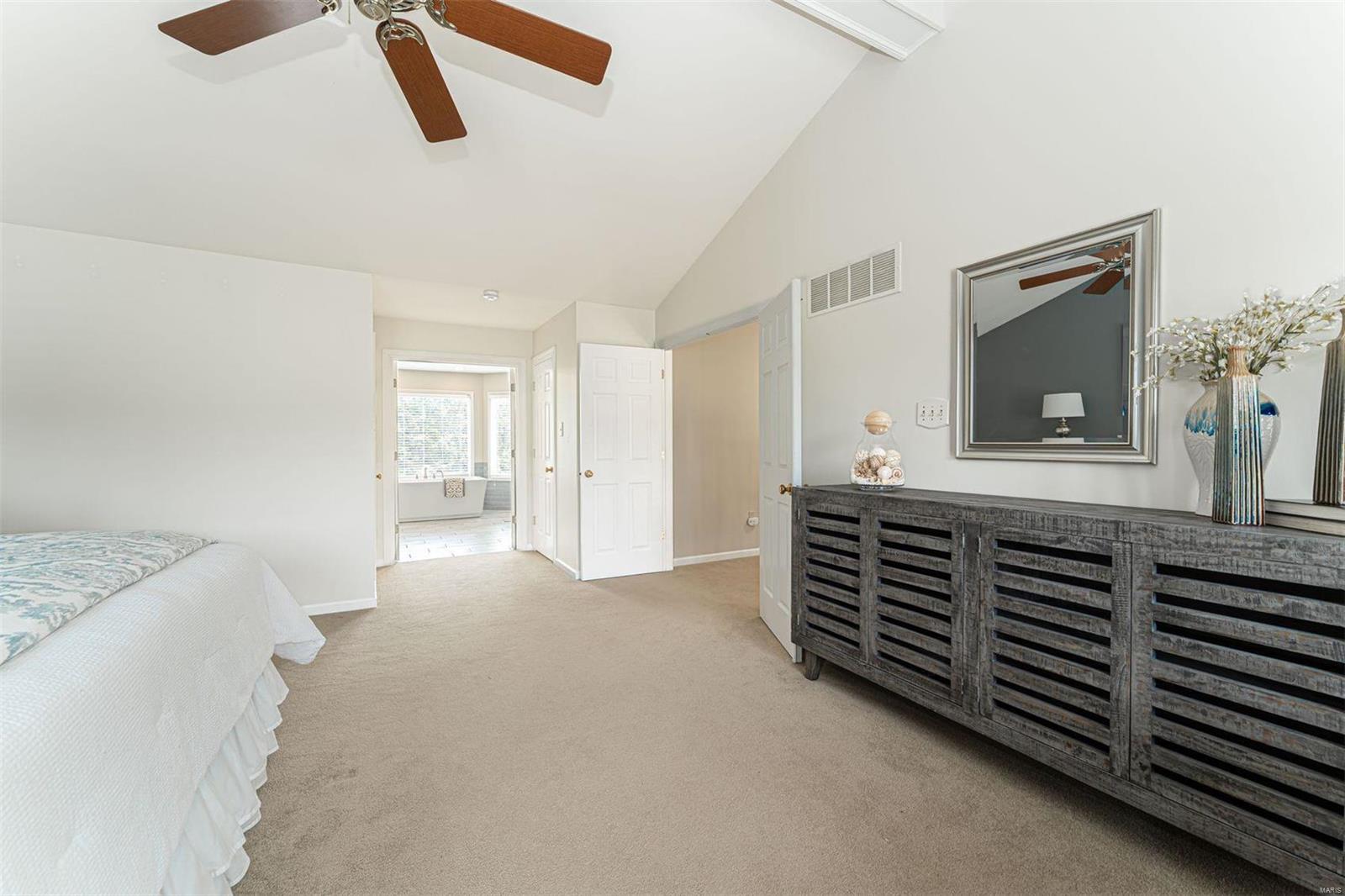 1548 Honey Locust Court