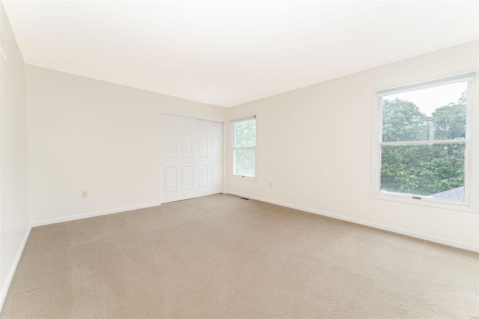 1548 Honey Locust Court